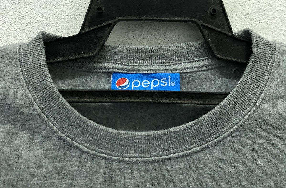 Pepsi Vintage Pepsi Grey Sweatshirt – Japanese Edition – Size L Size US L / EU 52-54 / 3 - 4 Thumbnail