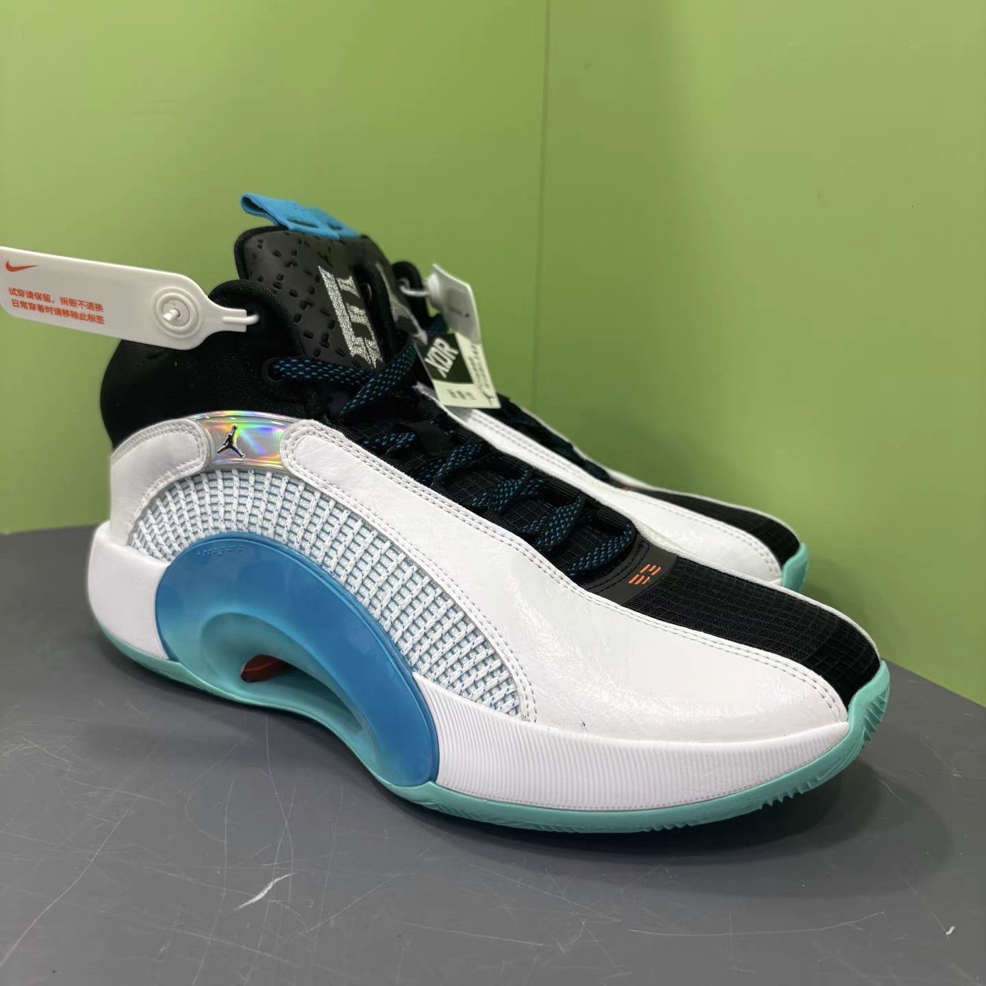 Jordan Brand Air Jordan "Morpho" Lake Green Basketball Shoes K15 Size US 10 / EU 43 - 3 Thumbnail