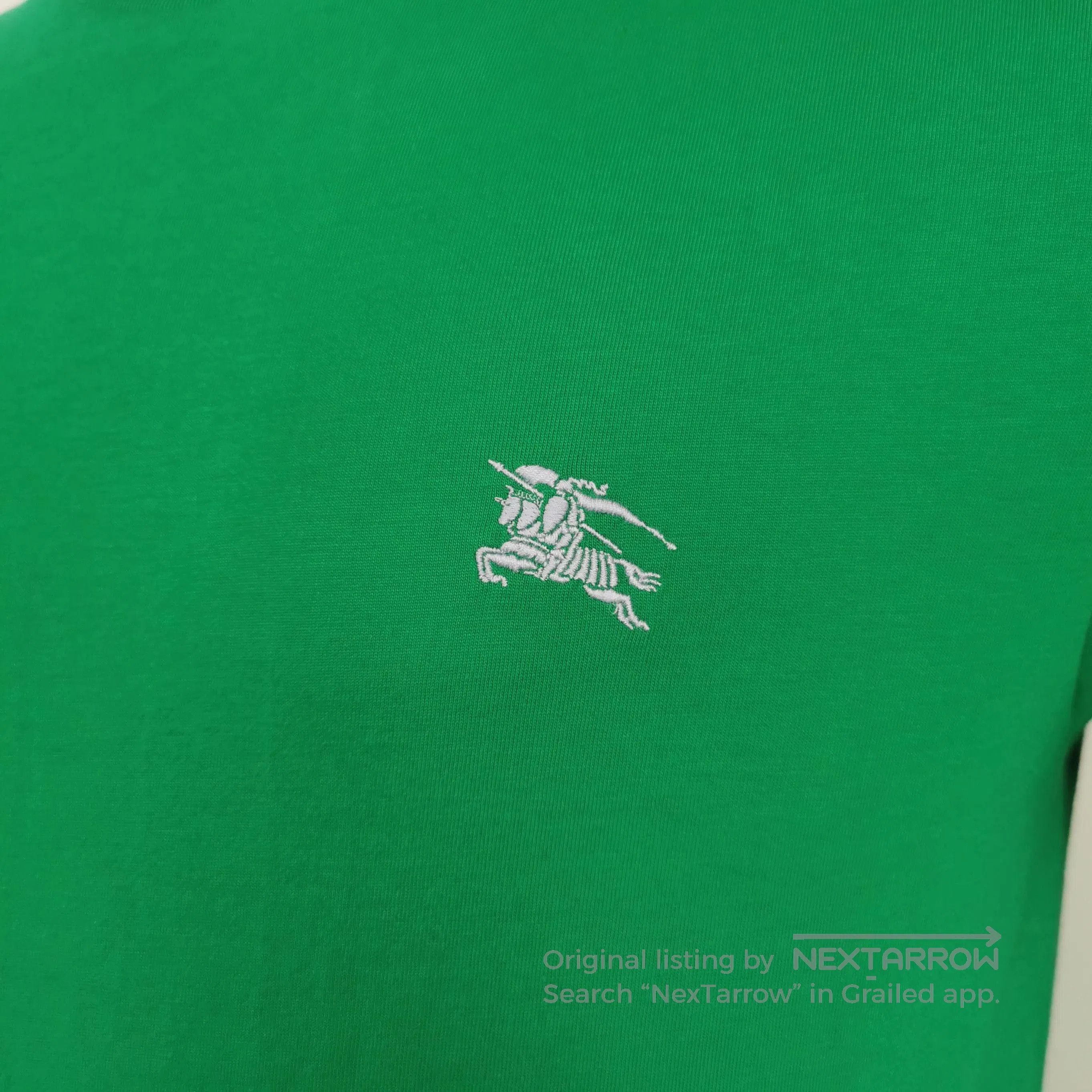 Burberry Burberry Classic Cotton Crew Neck T. Size US S / EU 44-46 / 1 - 3 Thumbnail