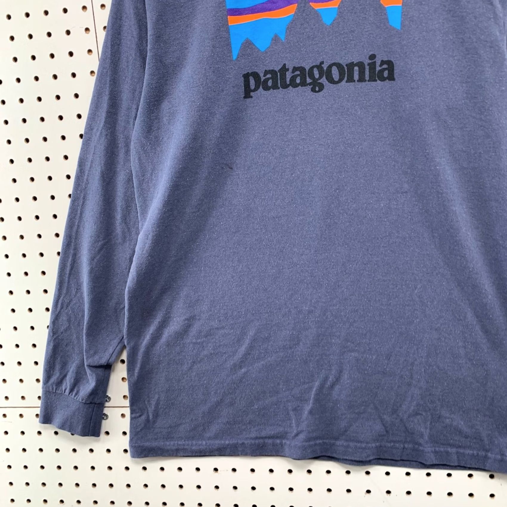 Patagonia Patagonia Shirt Mens Large Blue Outdoor Mountain Graphic Long Sleeve T-Shirt Size US L / EU 52-54 / 3 - 3 Thumbnail