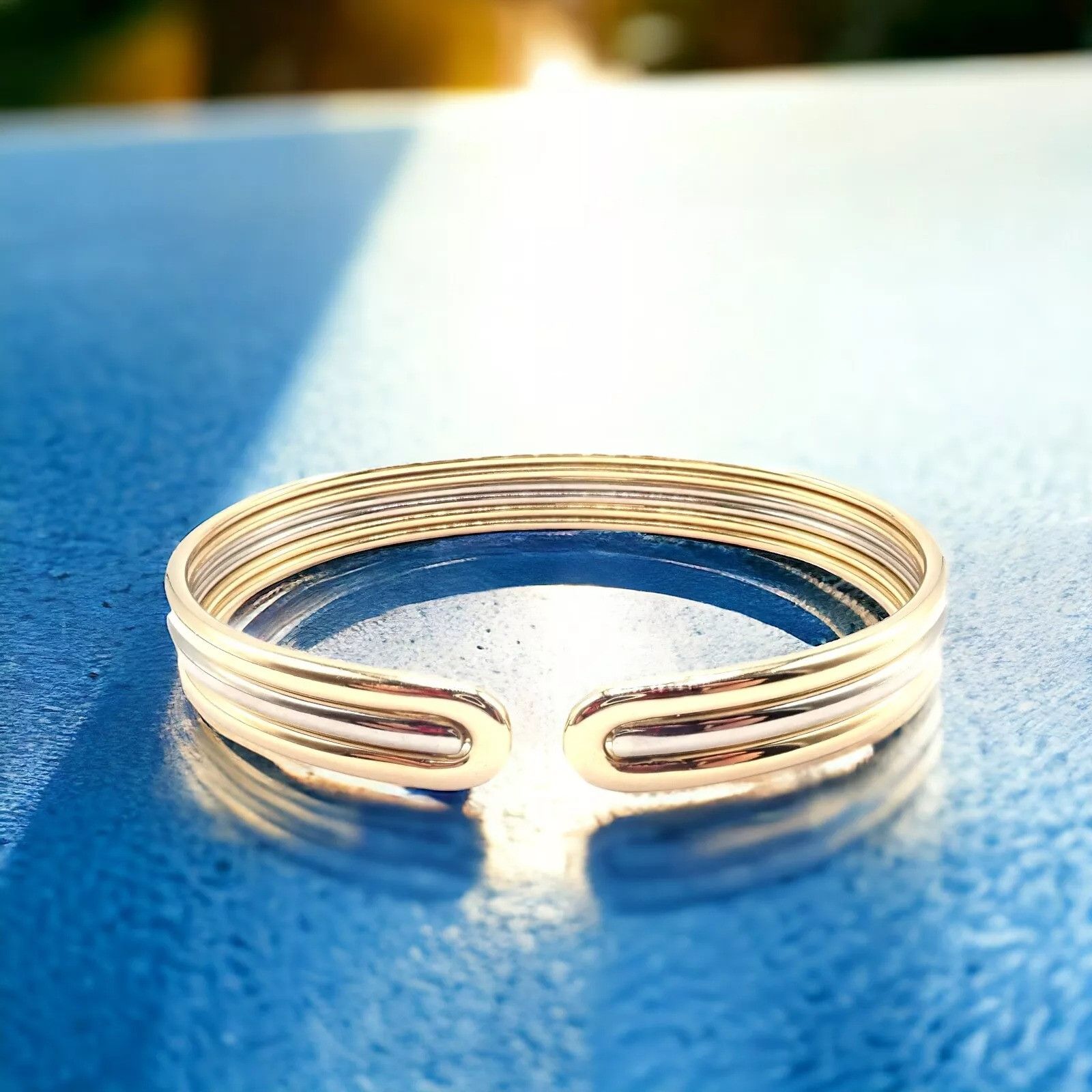 Van Cleef & Arpels 18k Yellow & White Gold Bangle Cuff Bracelet Size ONE SIZE - 2 Thumbnail