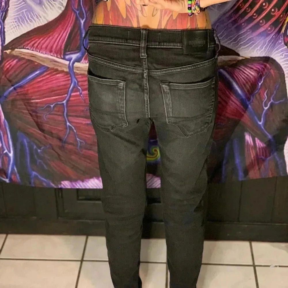 Designer Hollister Women's Black Skinny Jeans Size 29x30 Size US 29 - 2 Thumbnail
