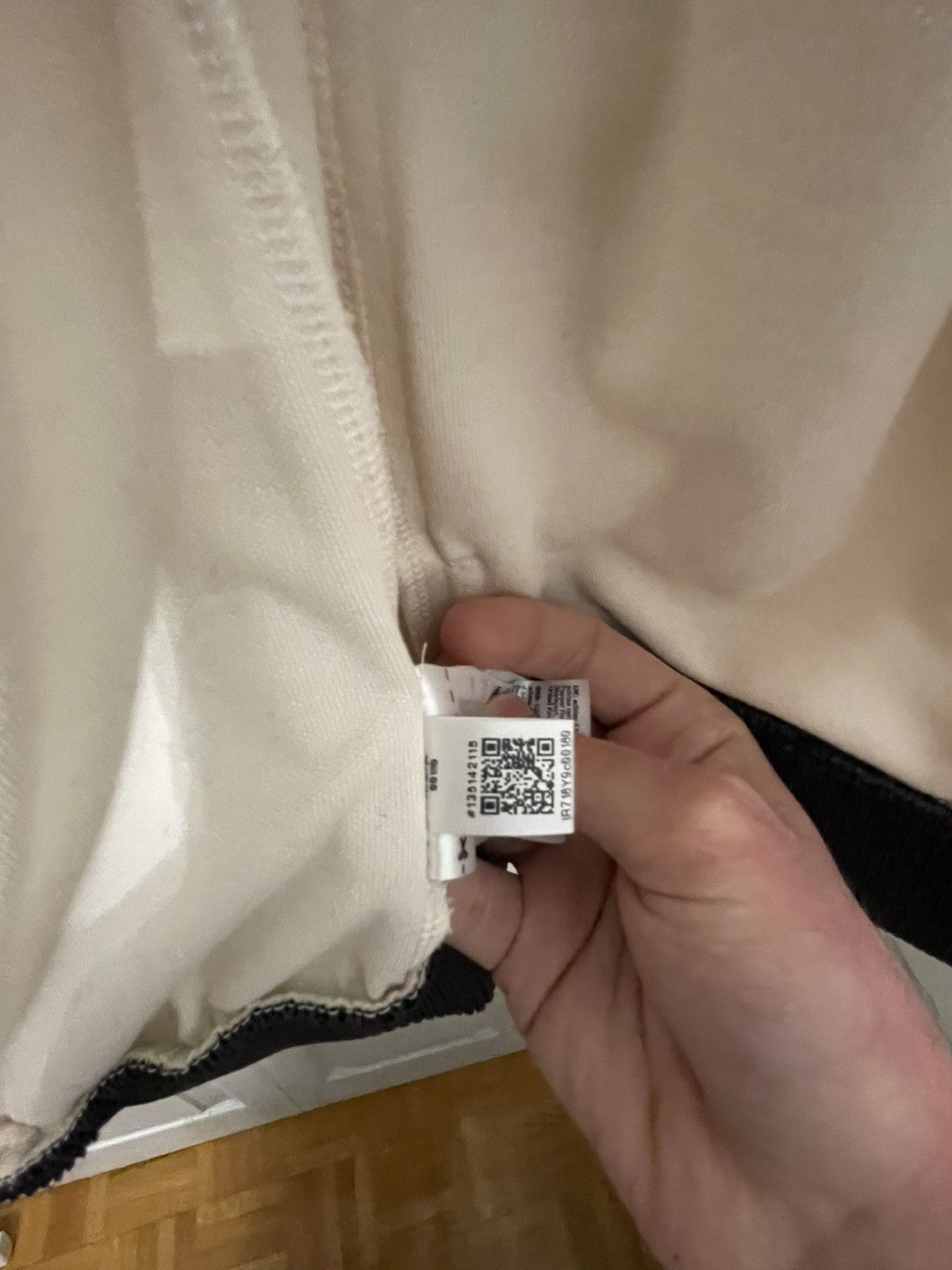 Adidas Adidas track jacket Juventus Size US M / EU 48-50 / 2 - 8 Thumbnail