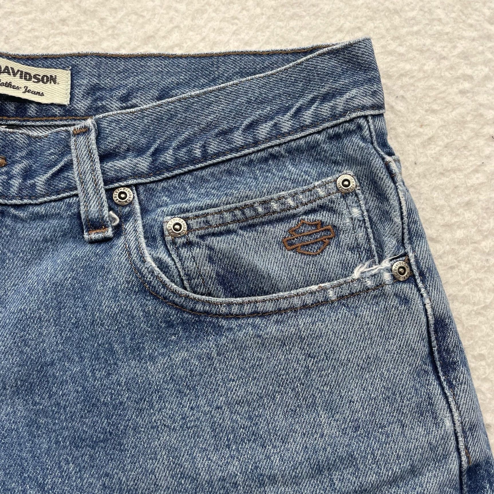 Harley Davidson Harley-Davidson Jeans Mens 34x25.5 Cropped Wide Leg Light Blue Denim 5-Pocket Straight Relaxed Regular Adult Mens Jeans Size US 34 / EU 50 - 3 Thumbnail