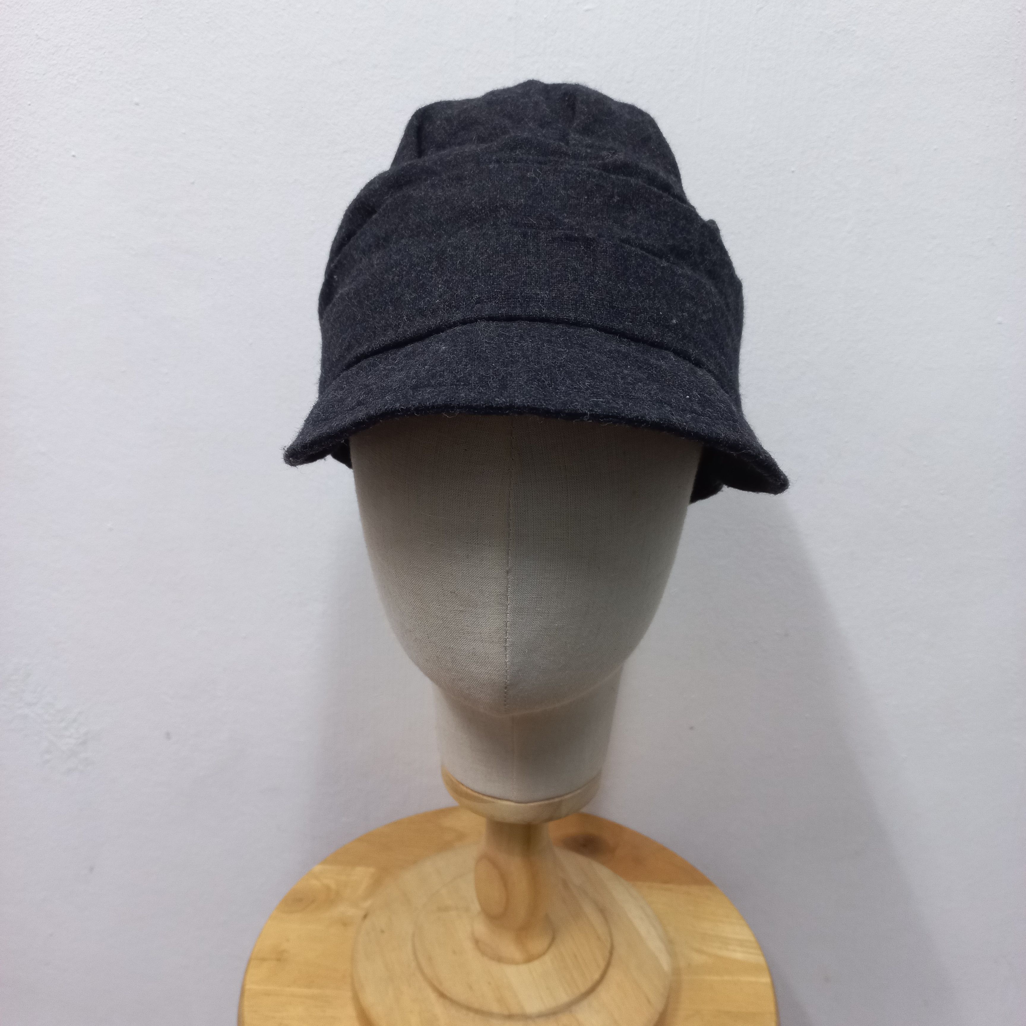 Japanese Brand 💥Japanese brand wool soft visor cap Size ONE SIZE - 2 Thumbnail