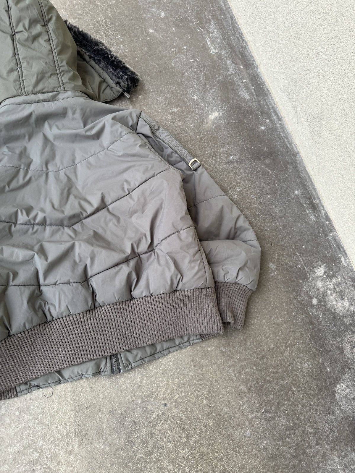 Vintage Vintage Avant Garde Opium y2k Bomber Jacket Size L / US 10 / IT 46 - 12 Thumbnail