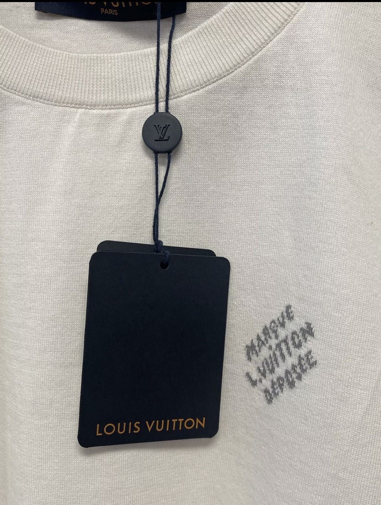 Louis Vuitton Size M - Louis Vuitton Marque Déposée Short-Sleeve $965 🔥 Size US M / EU 48-50 / 2 - 9 Thumbnail