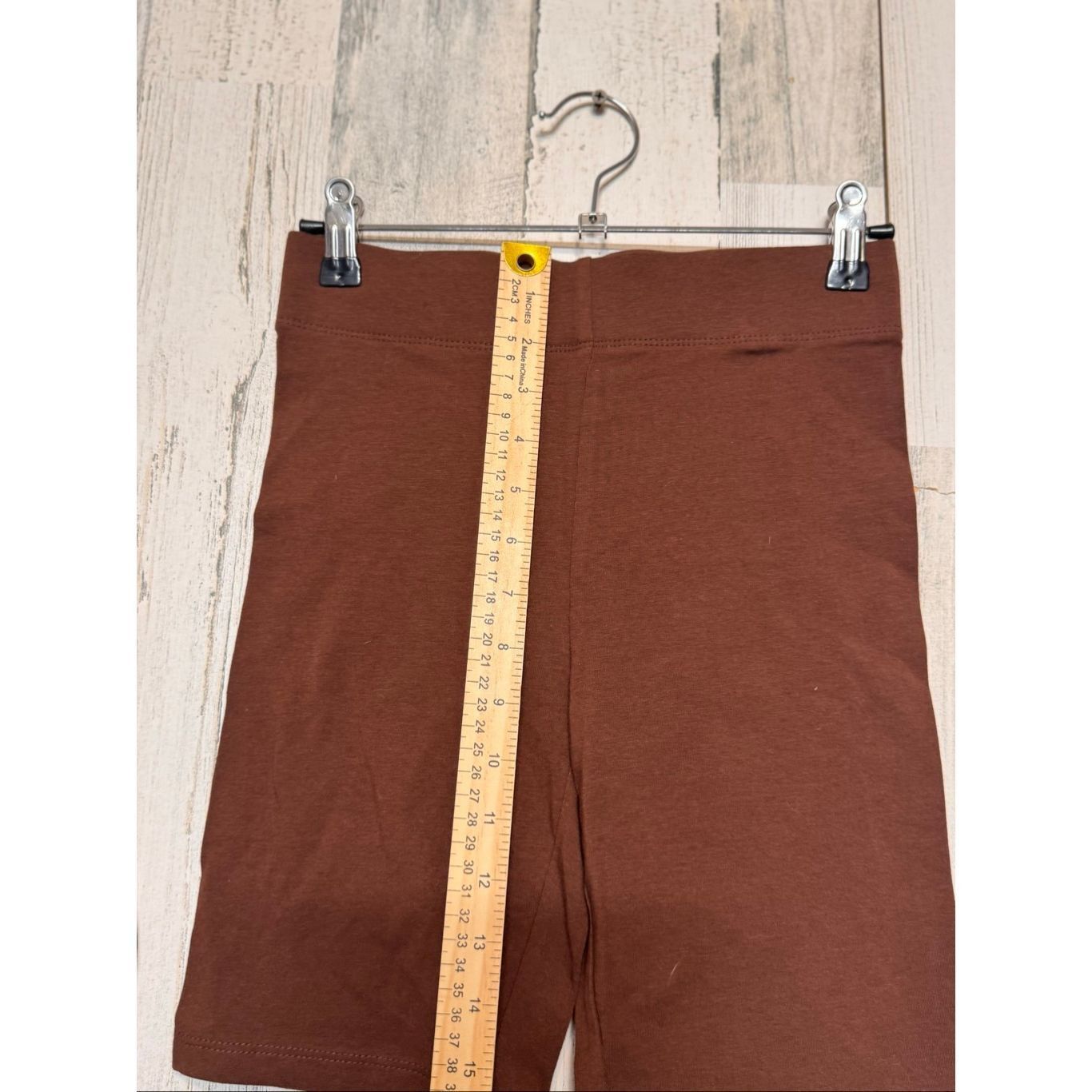 Forever 21 Forever 21 Brown Biker Shorts Size Small – Soft Stretch Cotton Blend, High Waist, Casual Lounge Shorts Size 27" / US 4 / IT 40 - 6 Thumbnail
