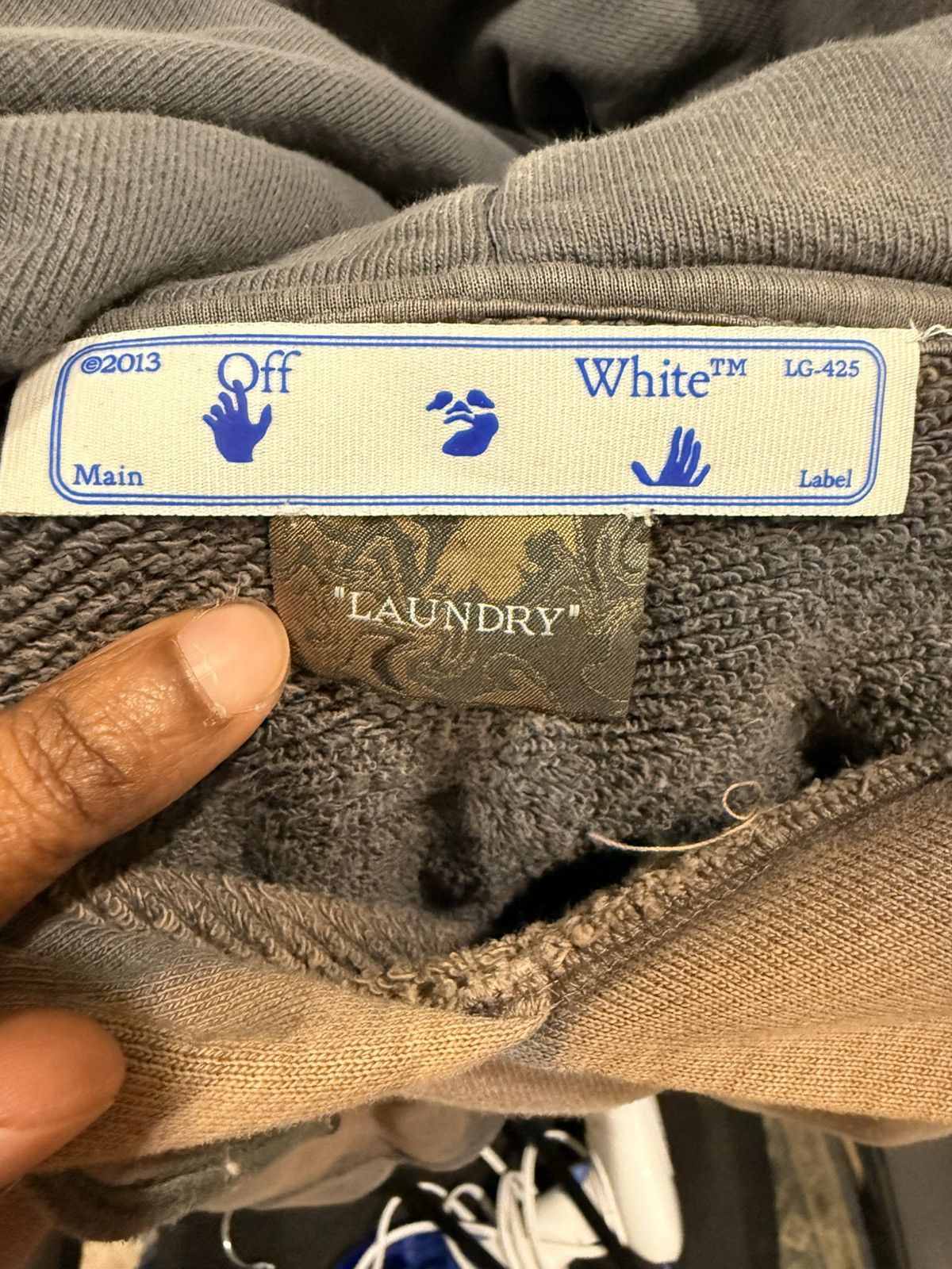Off-White Off-White Bookish Laundry Skate Hoodie Size US XL / EU 56 / 4 - 4 Thumbnail