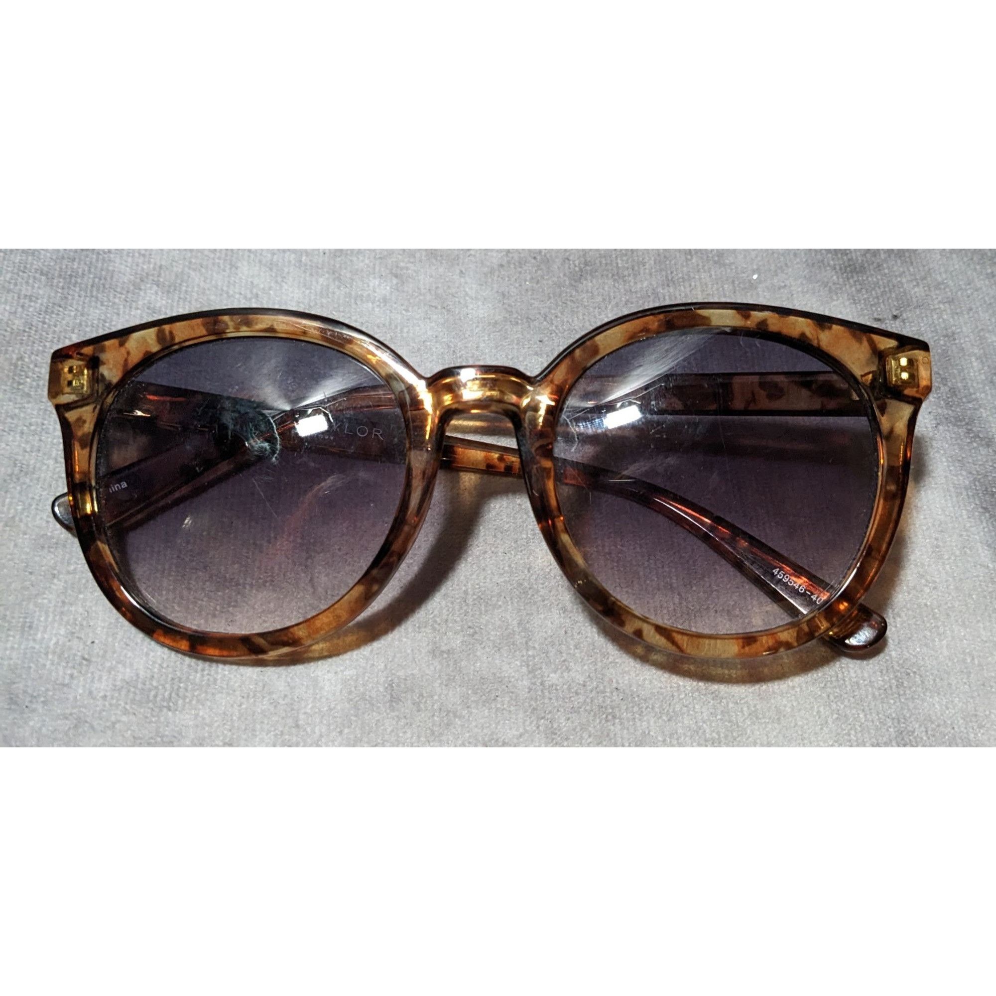 Ann Taylor Ann Taylor Factory Retro Tortoise Sunglasses Size ONE SIZE - 4 Thumbnail