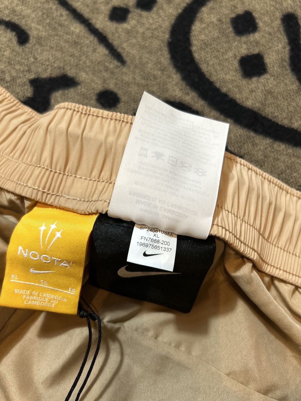 Drake × Nike NOCTA Northstar Nylon Tracksuit Size US XL / EU 56 / 4 - 15 Thumbnail