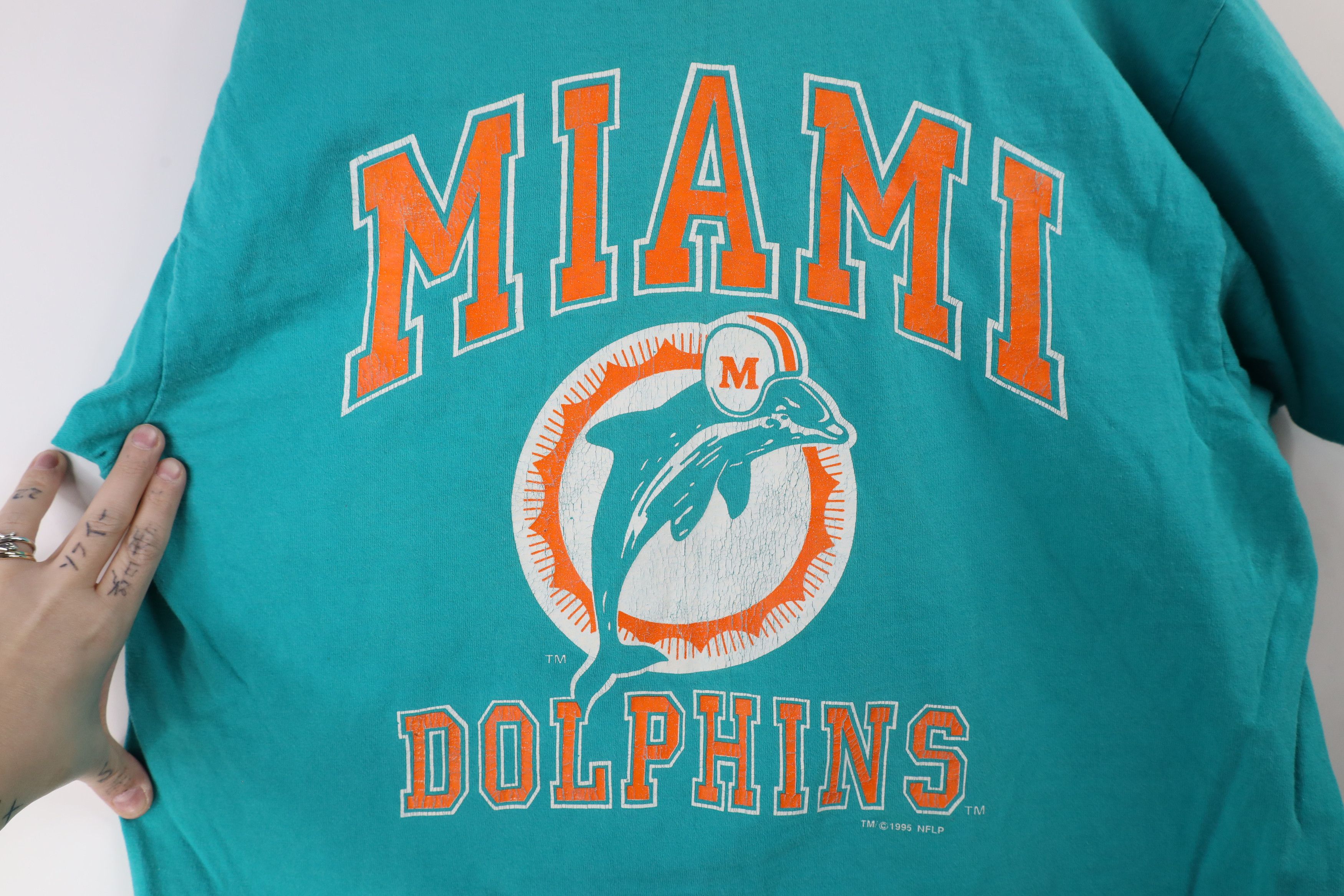 Vintage Vintage 90s Miami Dolphins Football Short Sleeve T-Shirt Size US XL / EU 56 / 4 - 4 Thumbnail