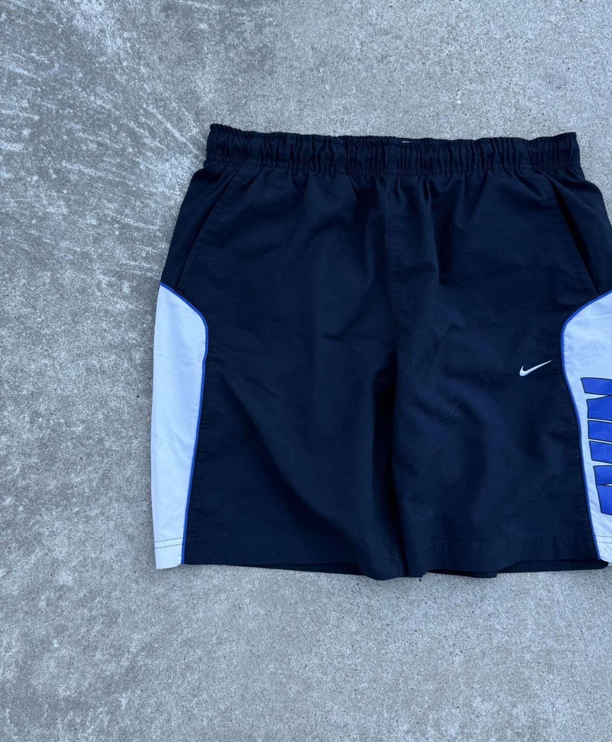 Nike Vintage Nike avantgarde streetwear wide oversized shorts Size US 32 / EU 48 - 8 Thumbnail