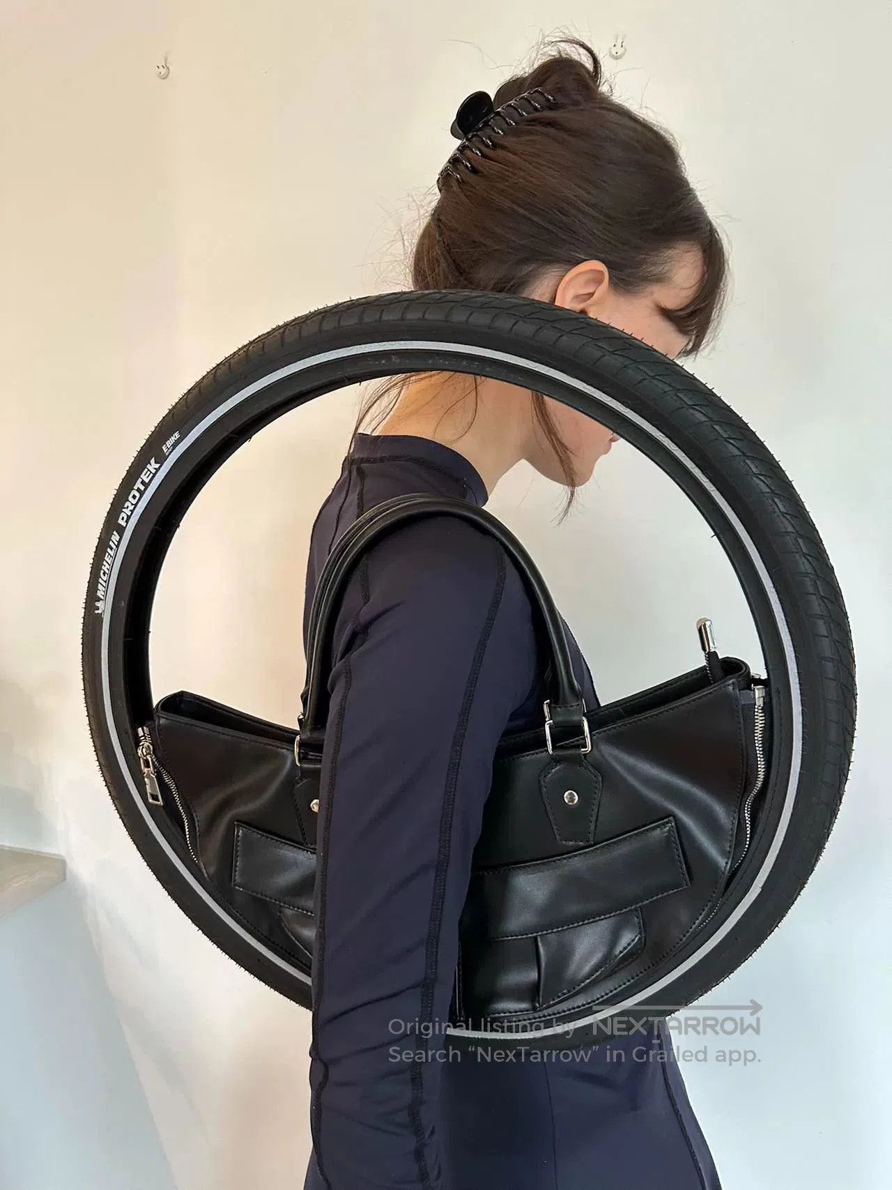 Kusikohc Chöke Detachable Tire Hand Bag. Size ONE SIZE - 9 Thumbnail