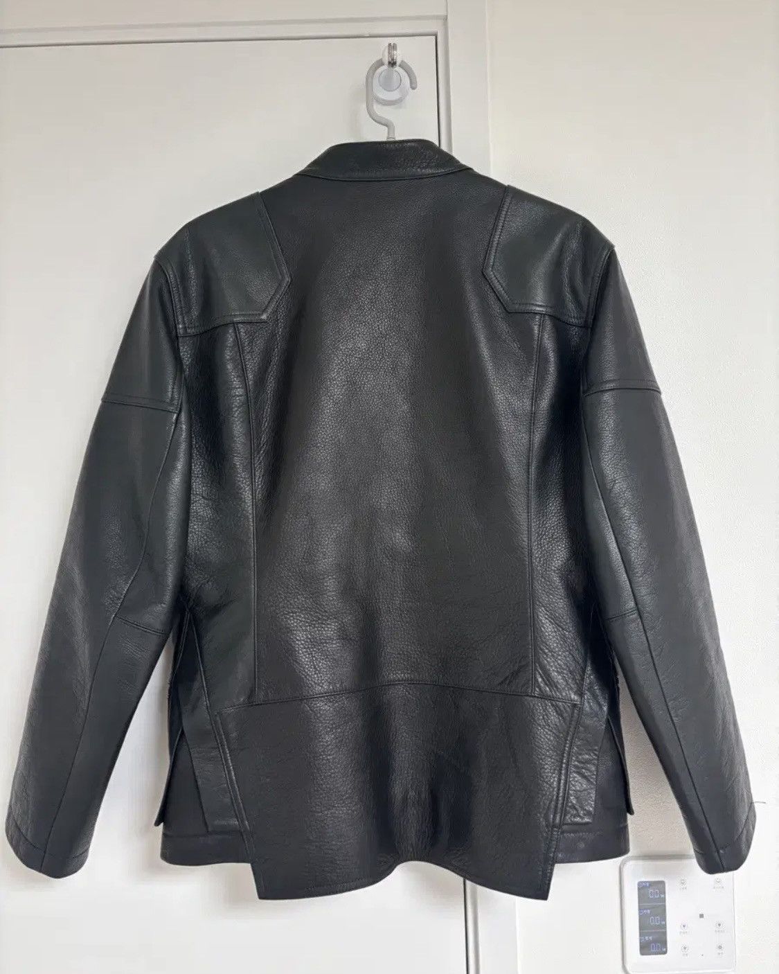 Helmut Lang Helmut Lang Asymmetry Leather Jacket Size US L / EU 52-54 / 3 - 2 Thumbnail