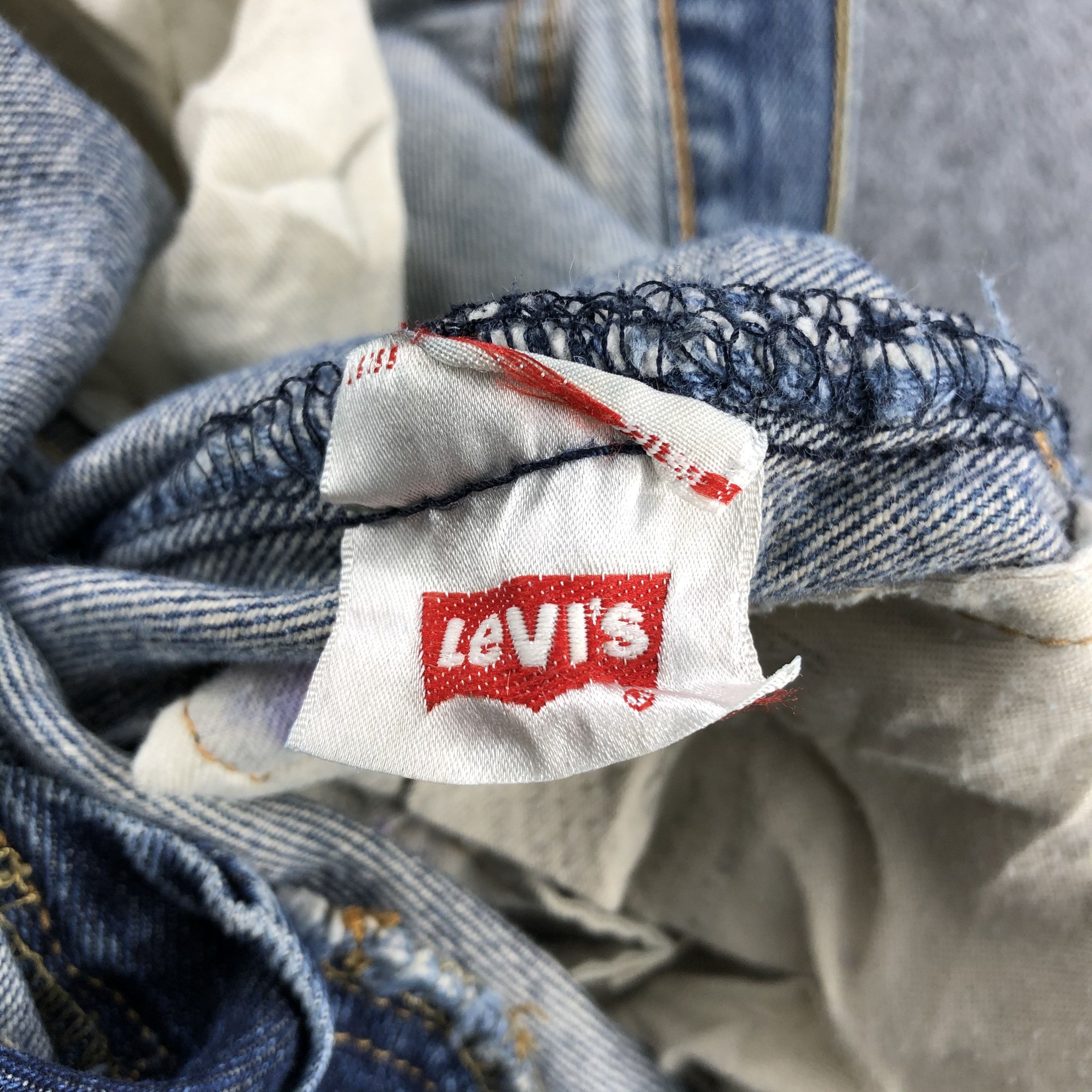 Levi's Vintage Blue Wash Levis 501 Jeans-J1460 Size US 35 - 14 Thumbnail