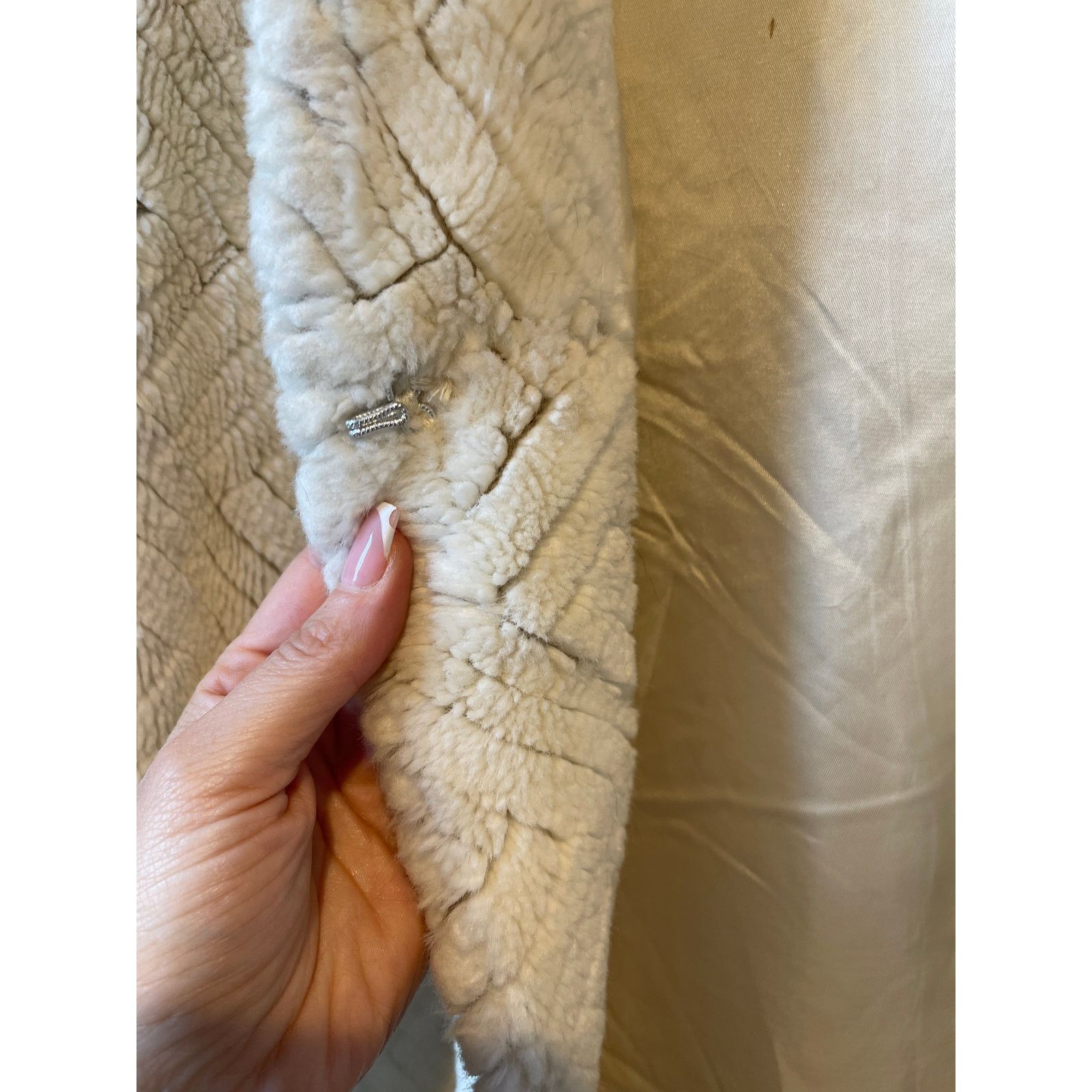 Jacques Saint Laurent Jacques Saint Laurent for Genelle White Vintage Fur Coat Size S / US 4 / IT 40 - 6 Thumbnail