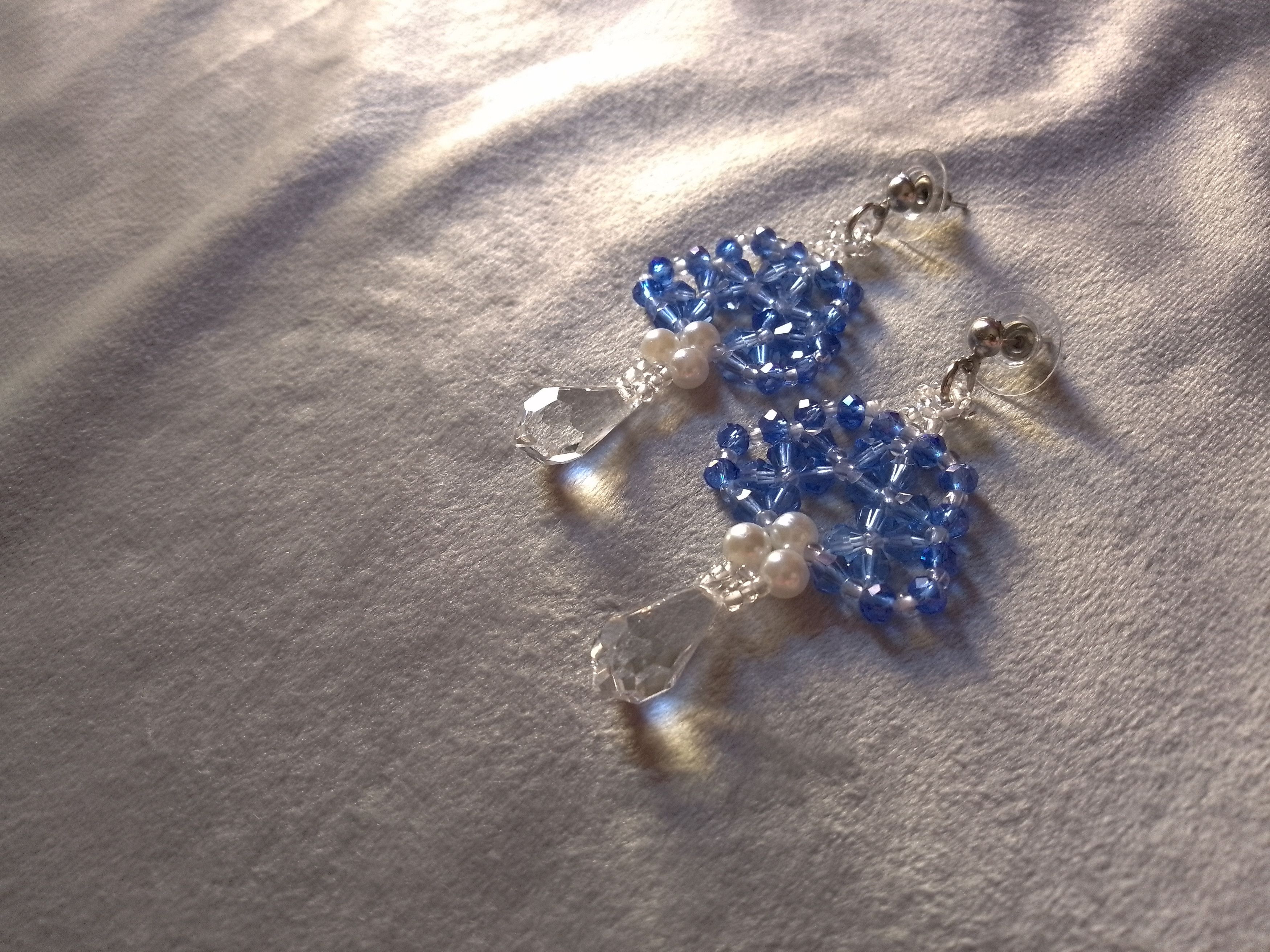 Handmade Earrings. Blue crystal. Elegant. Swarovski teardrop Size ONE SIZE - 2 Thumbnail