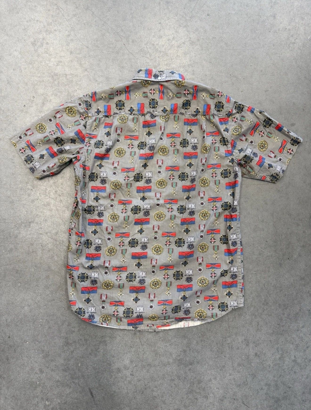 Supreme SS10 Supreme Medals S/S Button Up Shirt Size US M / EU 48-50 / 2 - 2 Thumbnail
