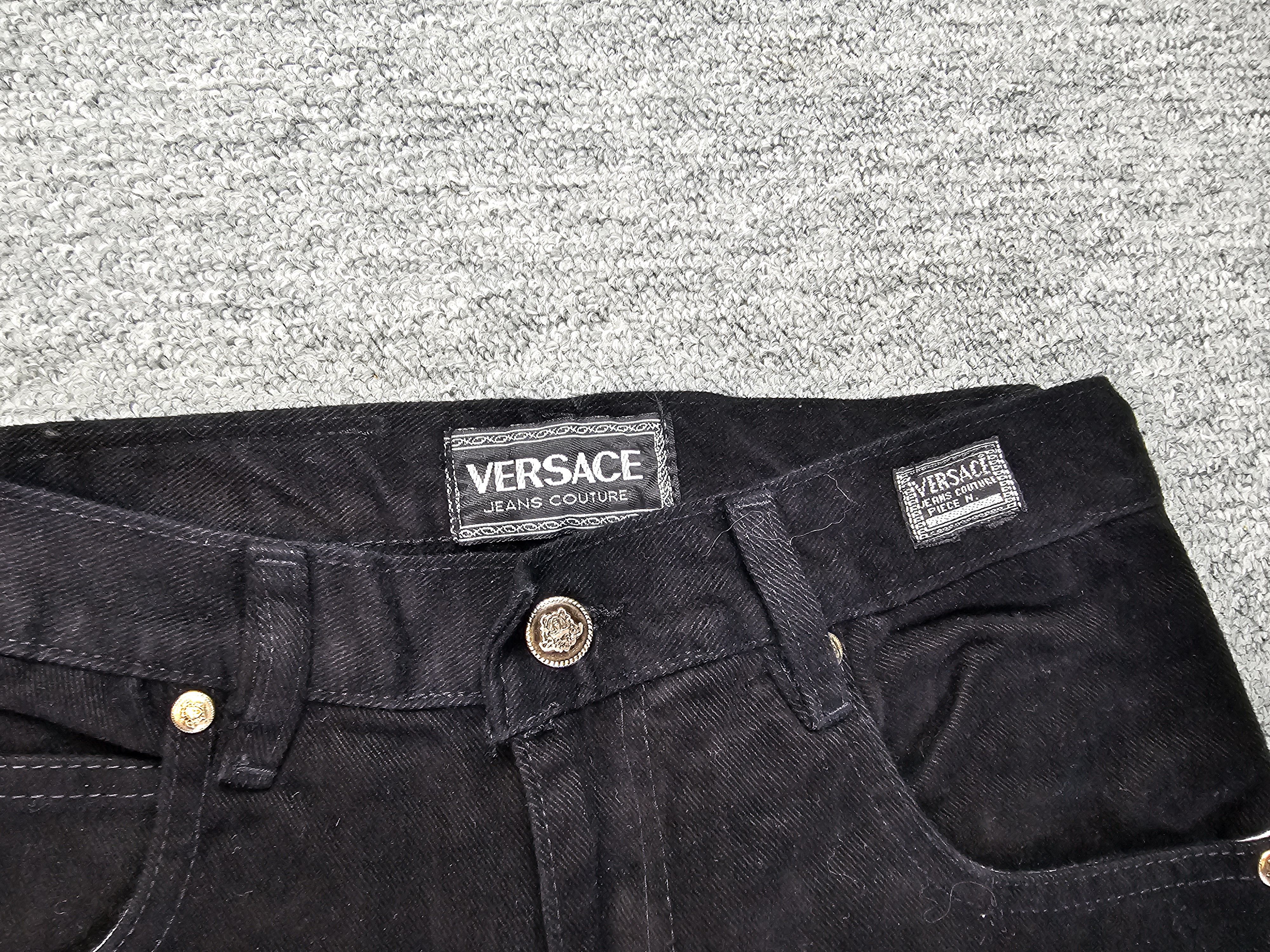 Versace Jeans Couture Versace Jeans Couture 90s Black Straight High Rise NWT W26 Size 26" / US 2 / IT 38 - 8 Thumbnail