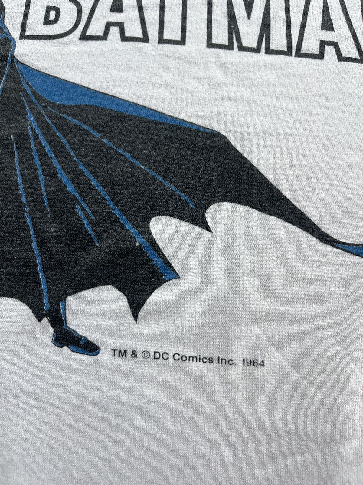 DC Comics × Vintage Vintage BATMAN DC Comics inc 1964’s (RP 80’s) Tshirt Size US XL / EU 56 / 4 - 5 Thumbnail