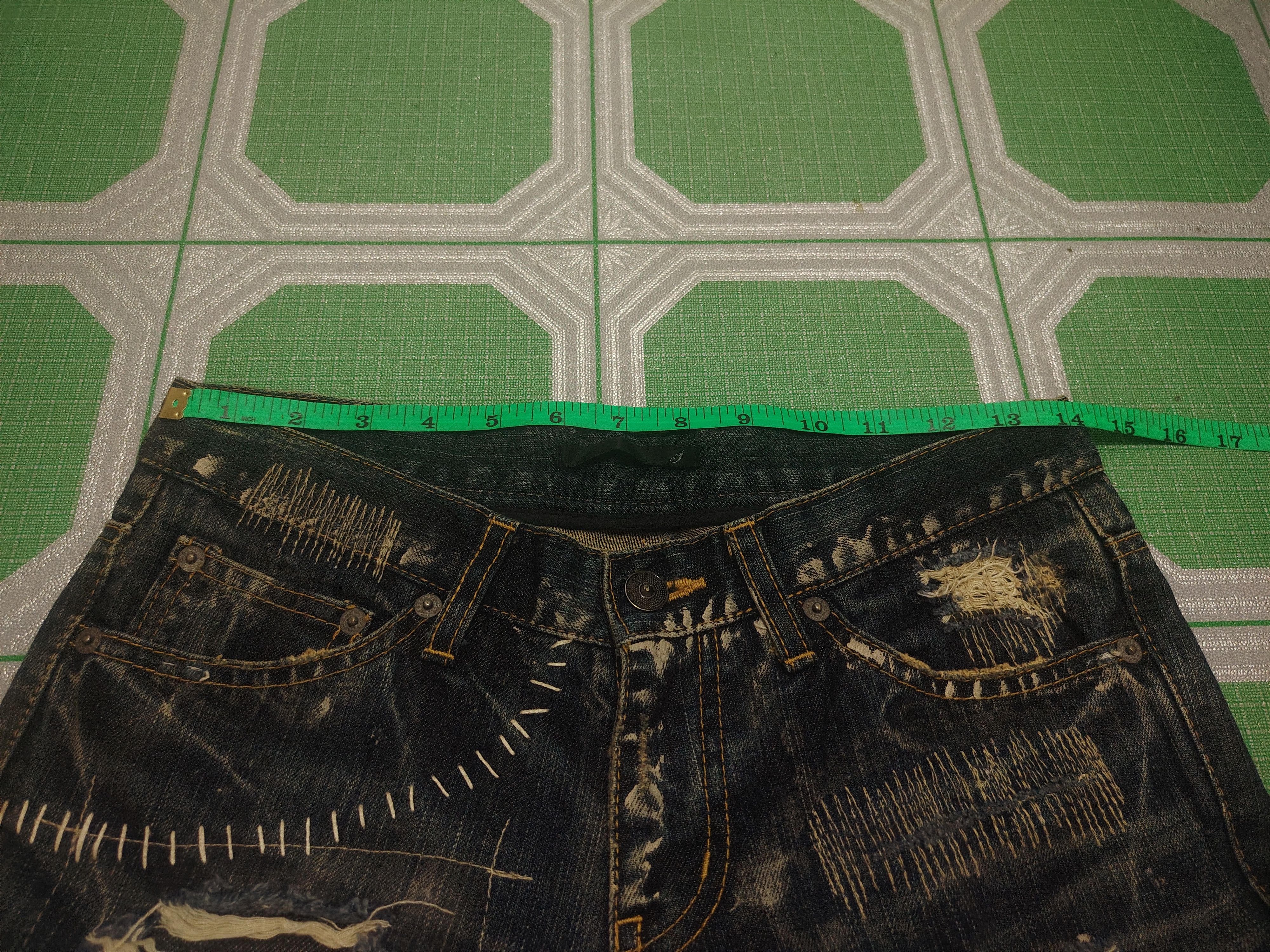 Who Decides War Japanese Casper John Distressed Thrashed jeans Size US 28 / EU 44 - 20 Thumbnail