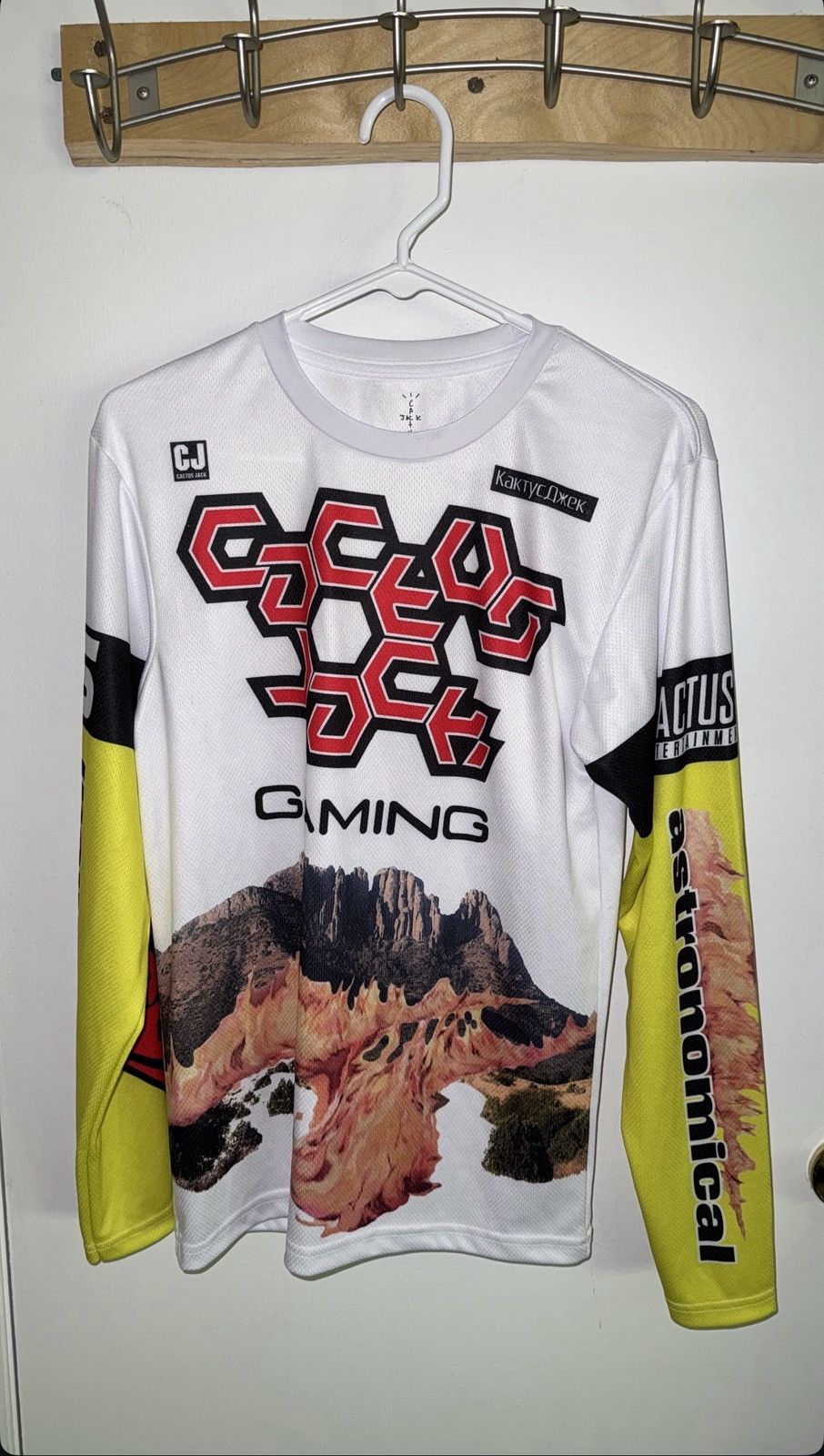 トップス travis scott Gaming L/S  jersey NEW Size XL Travis Scott Cactus Jack Poly Tech LS Gaming