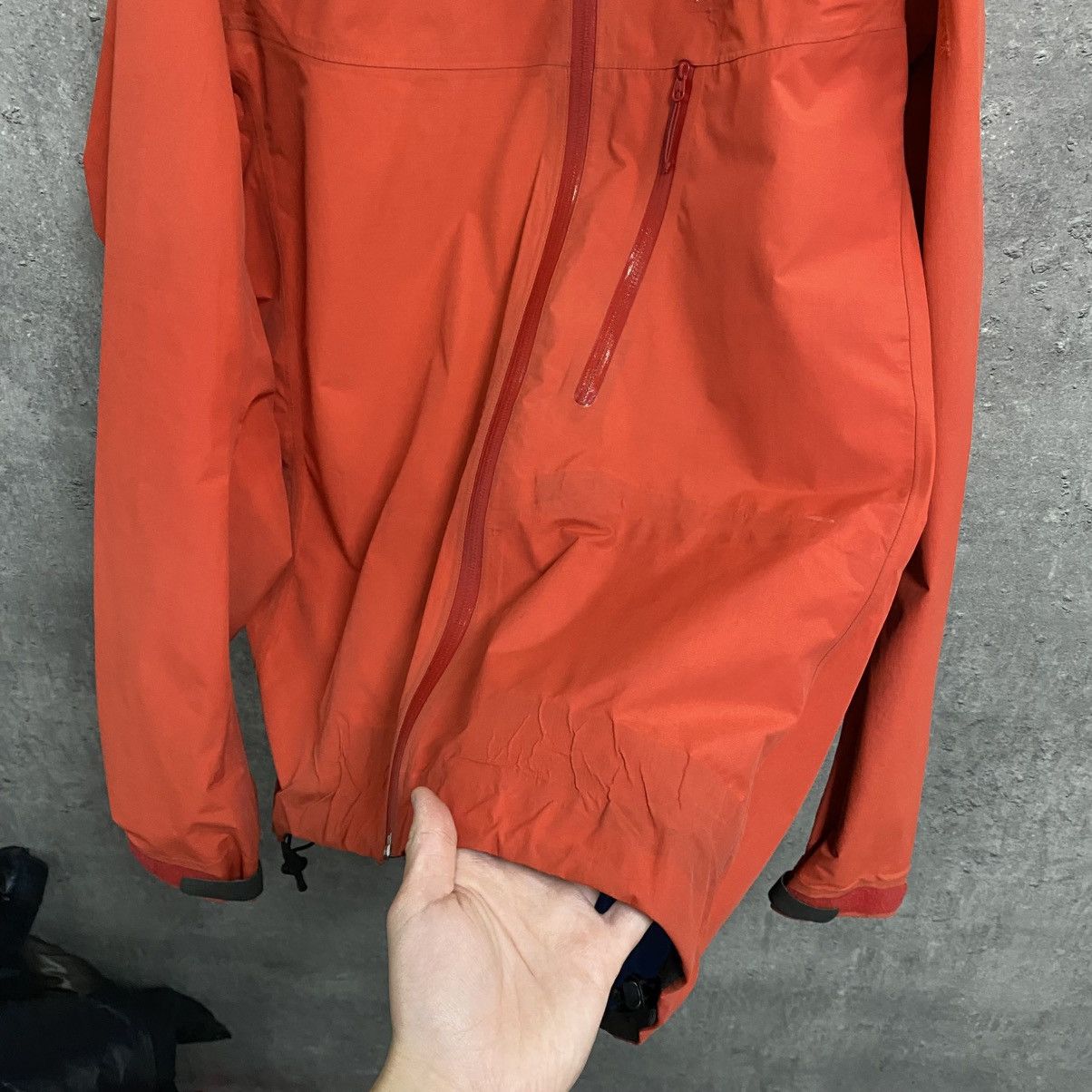 Arc'teryx Men's Arcteryx Beta Gore-Tex Jacket Size US L / EU 52-54 / 3 - 14 Thumbnail