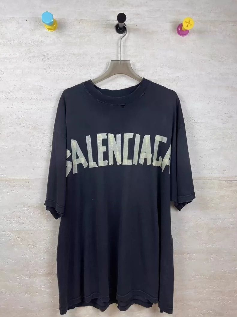 Balenciaga Balenciaga tape masking paper for old damaged short sleeves Size US XL / EU 56 / 4 - 1 Thumbnail