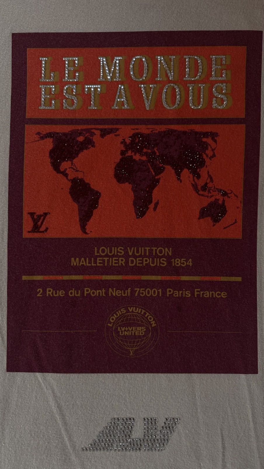 Louis Vuitton Louis Vuitton Embellished Graphic T-Shirt Size US L / EU 52-54 / 3 - 8 Thumbnail
