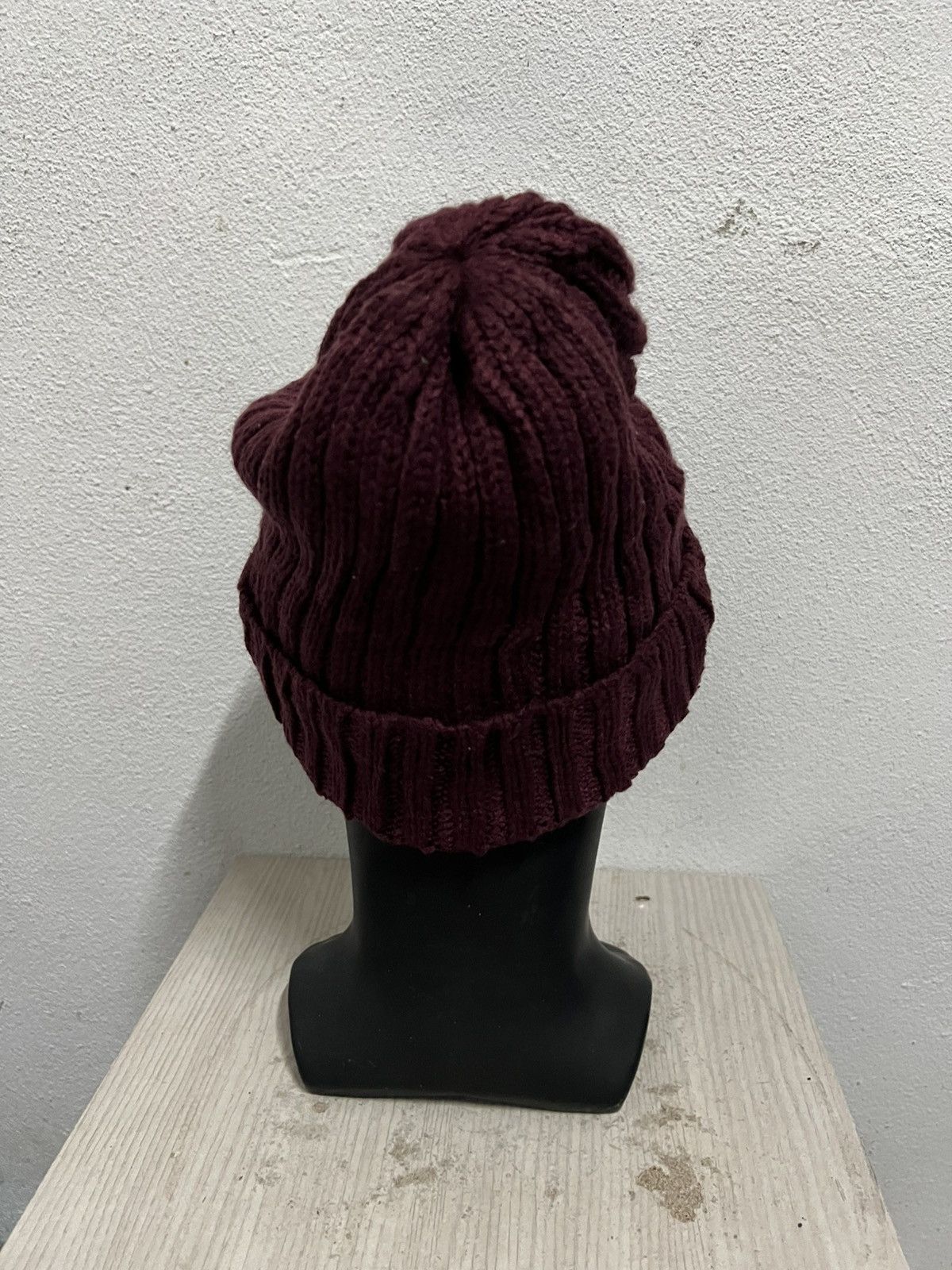 Playboy Vintage playboy Small Logo Beanie Hat Size ONE SIZE - 5 Thumbnail