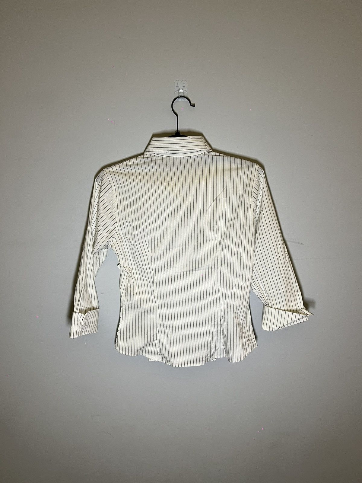Vintage White Pinstripe Fitted Button Up Size XS / US 0-2 / IT 36-38 - 2 Thumbnail