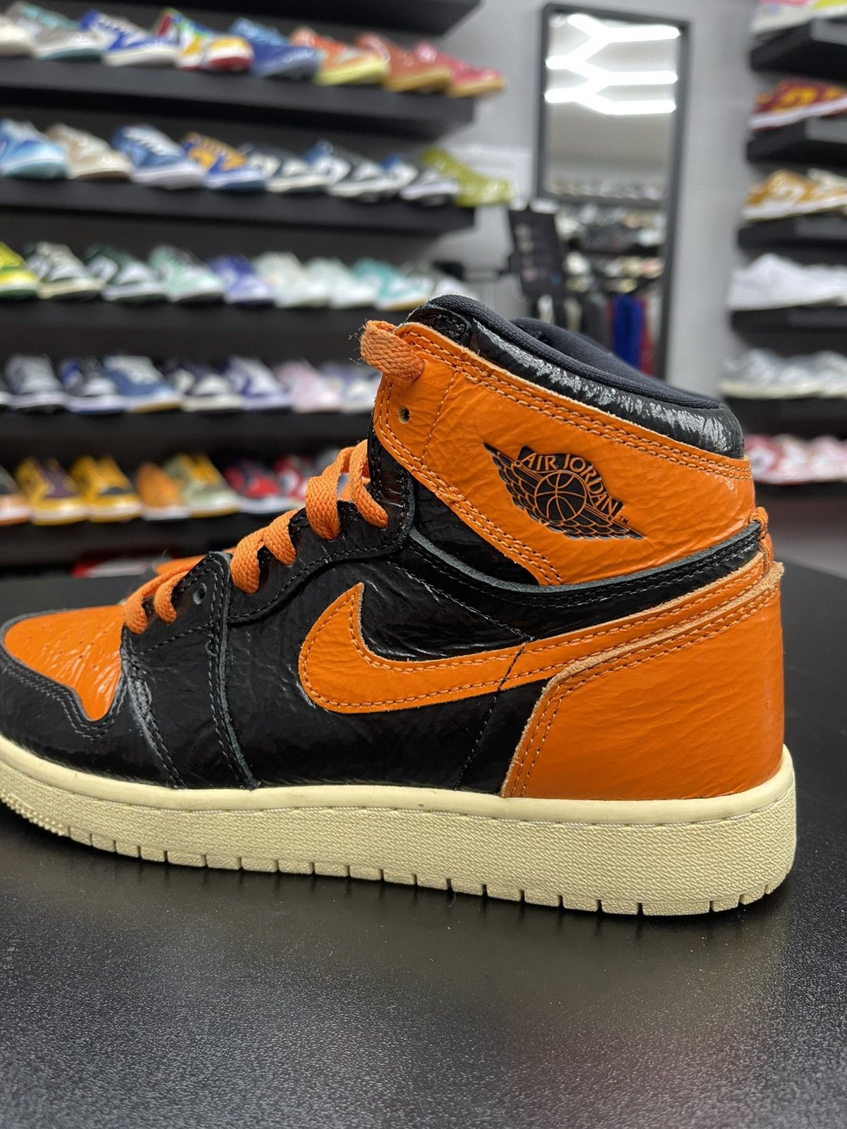 Jordan Brand Size 5.5y - Jordan 1 Shattered Backboard Gently Used Size US 5.5 / EU 38 - 5 Thumbnail