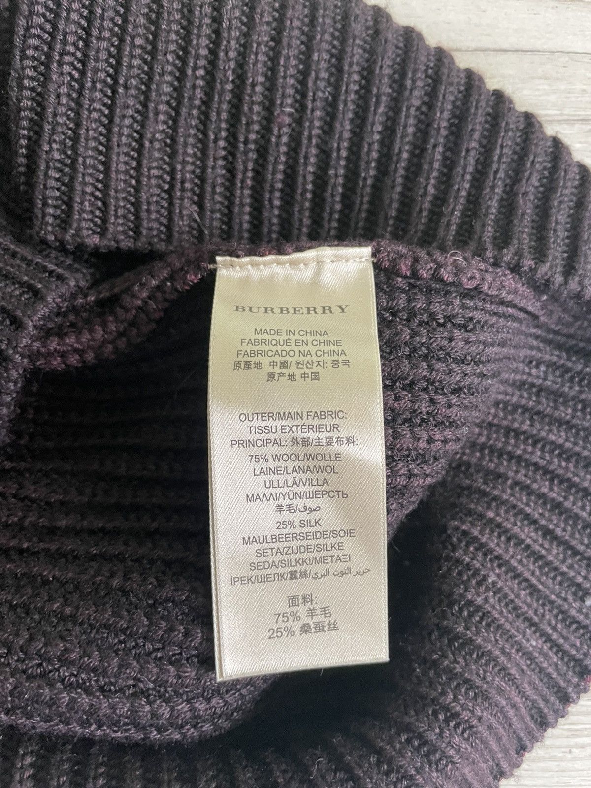 Burberry Burberry Knit Sweater Size L / US 10 / IT 46 - 18 Thumbnail