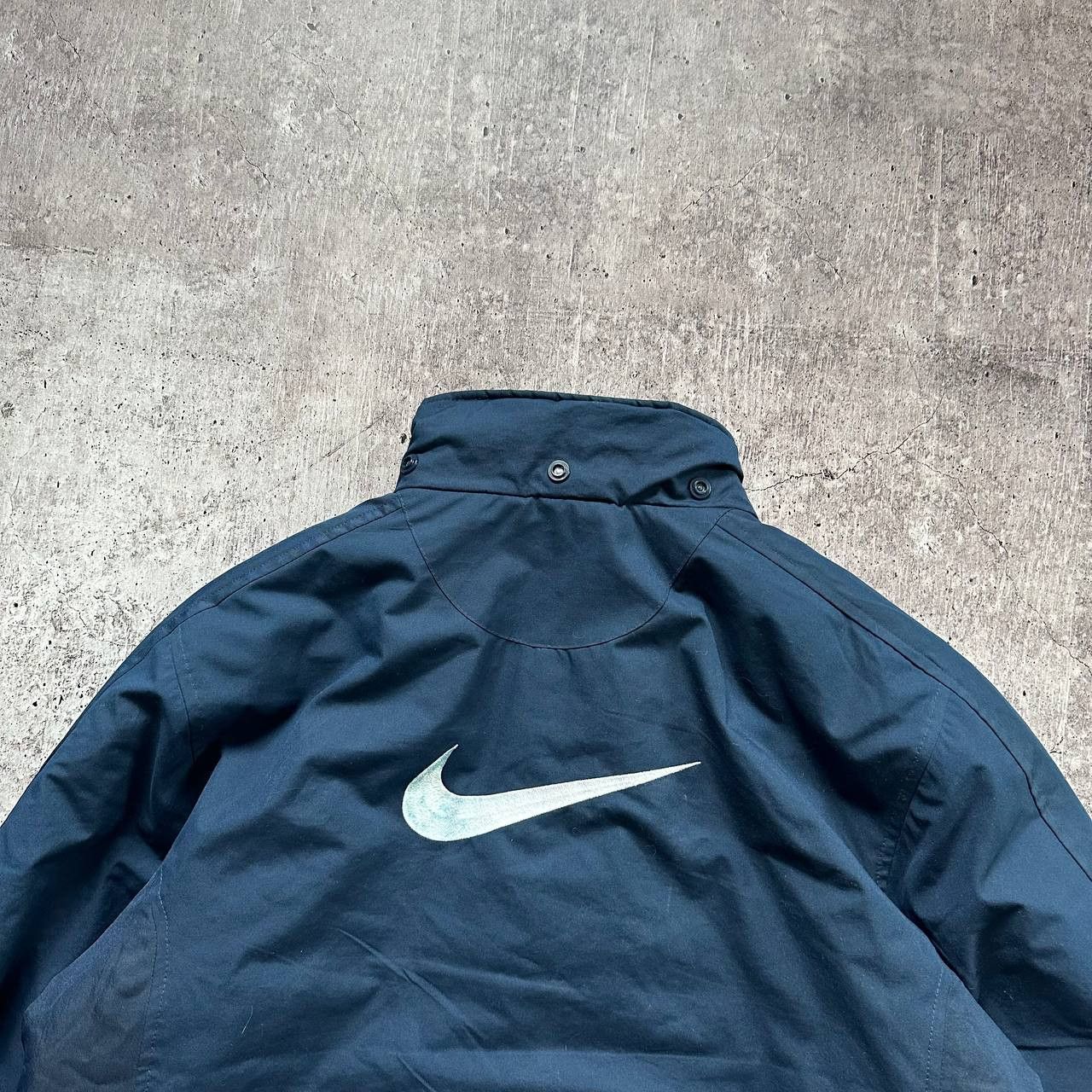 Nike × Vintage Nike y2k Vintage Big Embroidered Swoosh Logo Nylon Jacket Size US L / EU 52-54 / 3 - 3 Thumbnail
