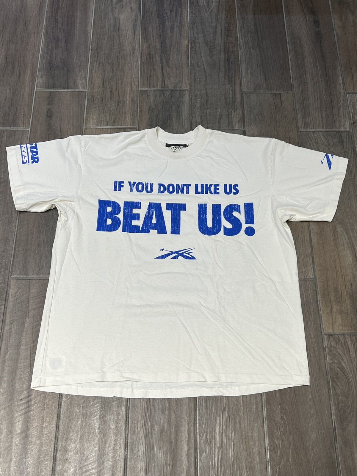 HELLSTAR HELLSTAR “BEAT US!” TSHIRT - SIZE XL - (WHITE) Size US XL / EU 56 / 4 - 1 Thumbnail