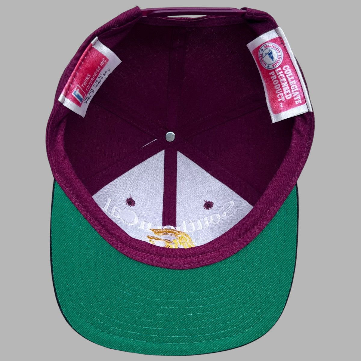 NCAA × Twins Enterprise Inc. × Vintage 90s NCAA USC Trojans Split Bar Twins Enterprise Snapback Size ONE SIZE - 6 Thumbnail