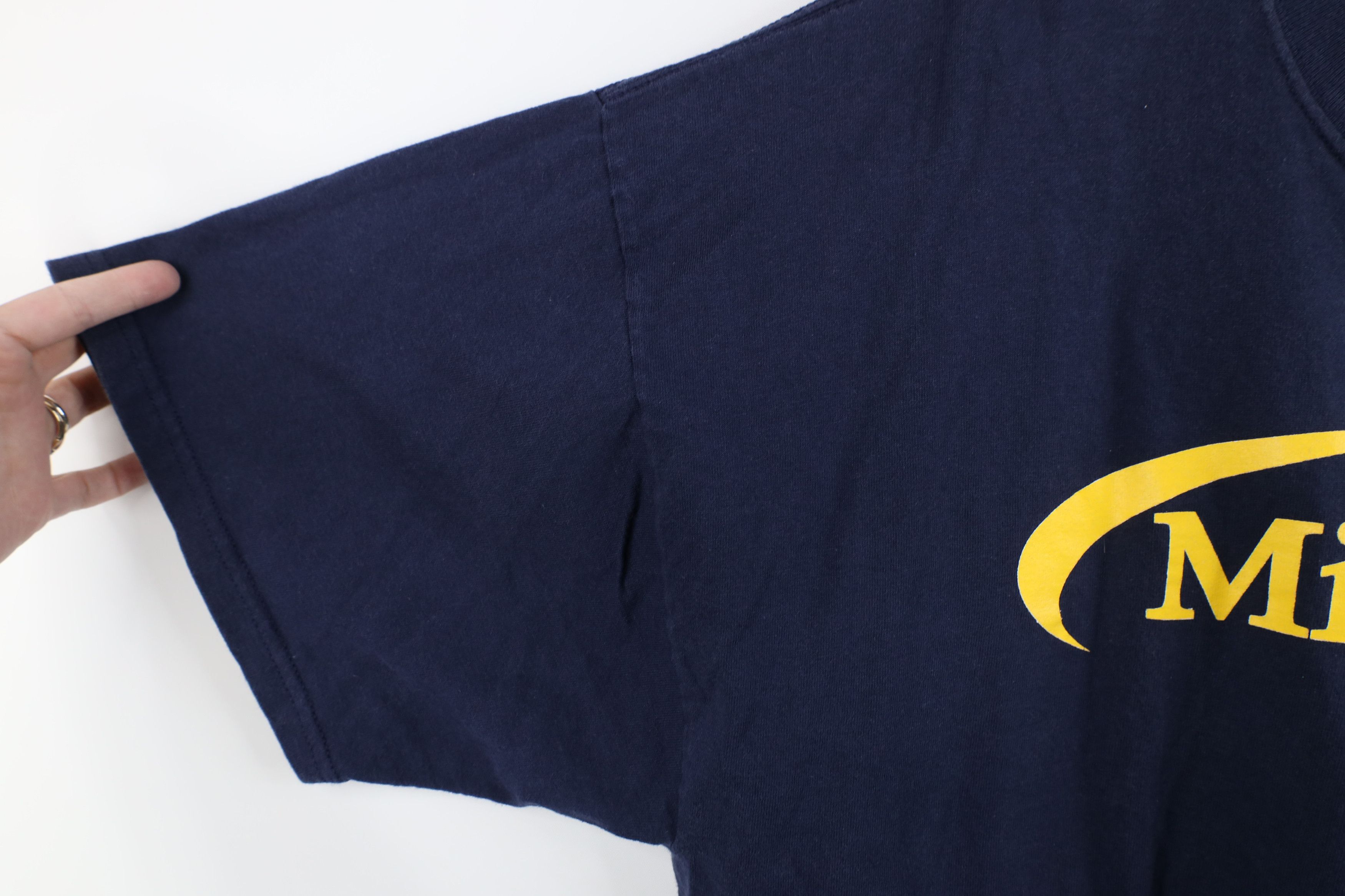Vintage Vintage 90s Heavyweight University of Michigan T-Shirt Blue Size US XXL / EU 58 / 5 - 7 Thumbnail