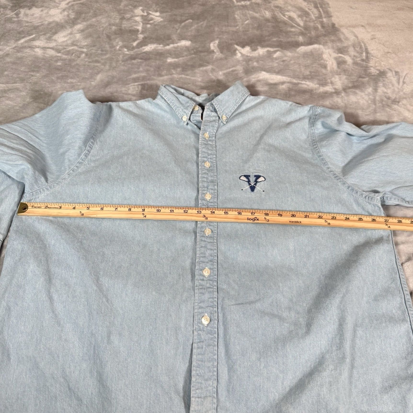 Vintage VINTAGE Villanova Wildcats Lacrosse Button-Down Shirt Mens XL Blue 90s Chambray Cotton Embroidered Long Sleeve Size US XL / EU 56 / 4 - 6 Thumbnail
