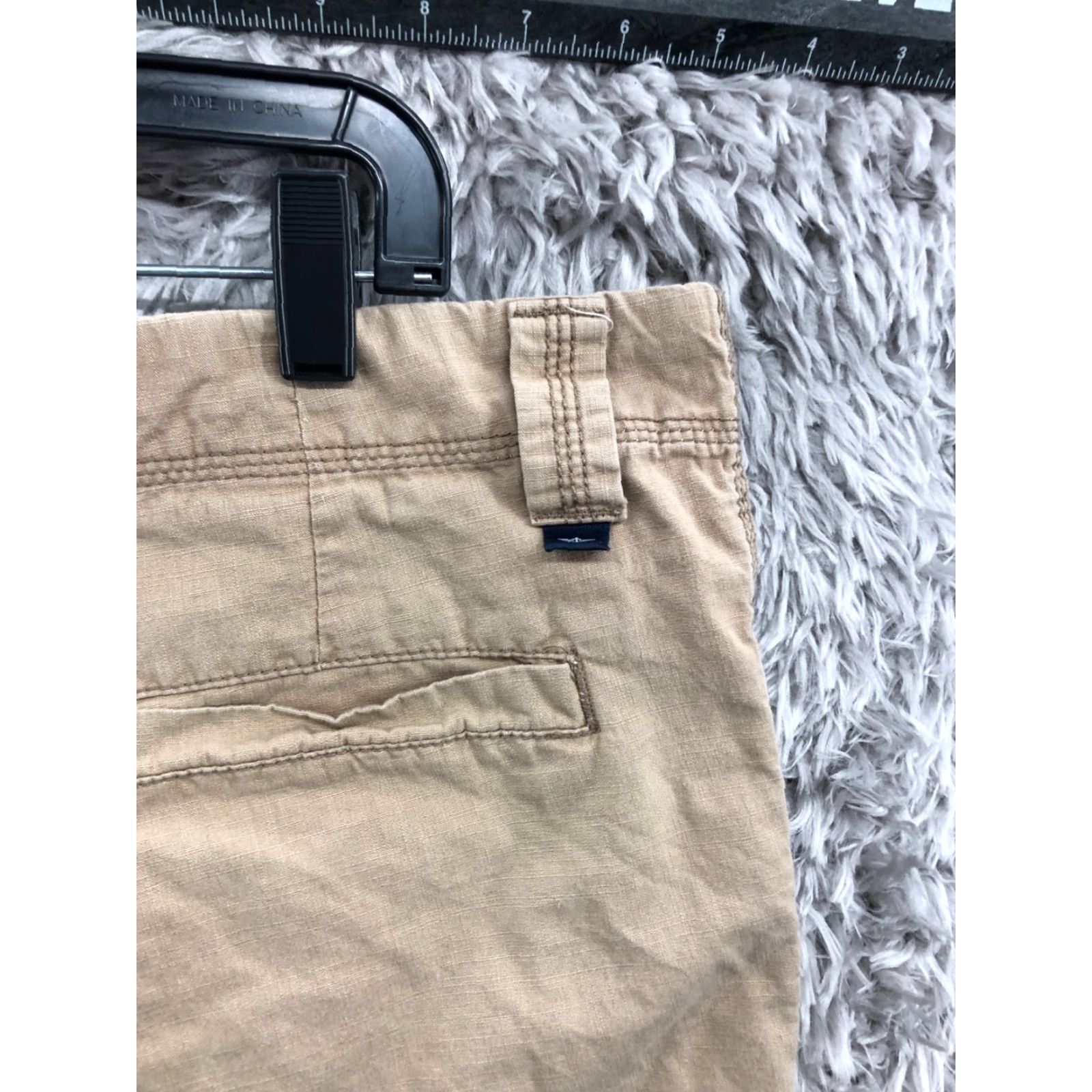 Dockers Dockers Cargo Shorts Mens Size 40 Mid Rise Beige Size US 40 / EU 56 - 5 Thumbnail