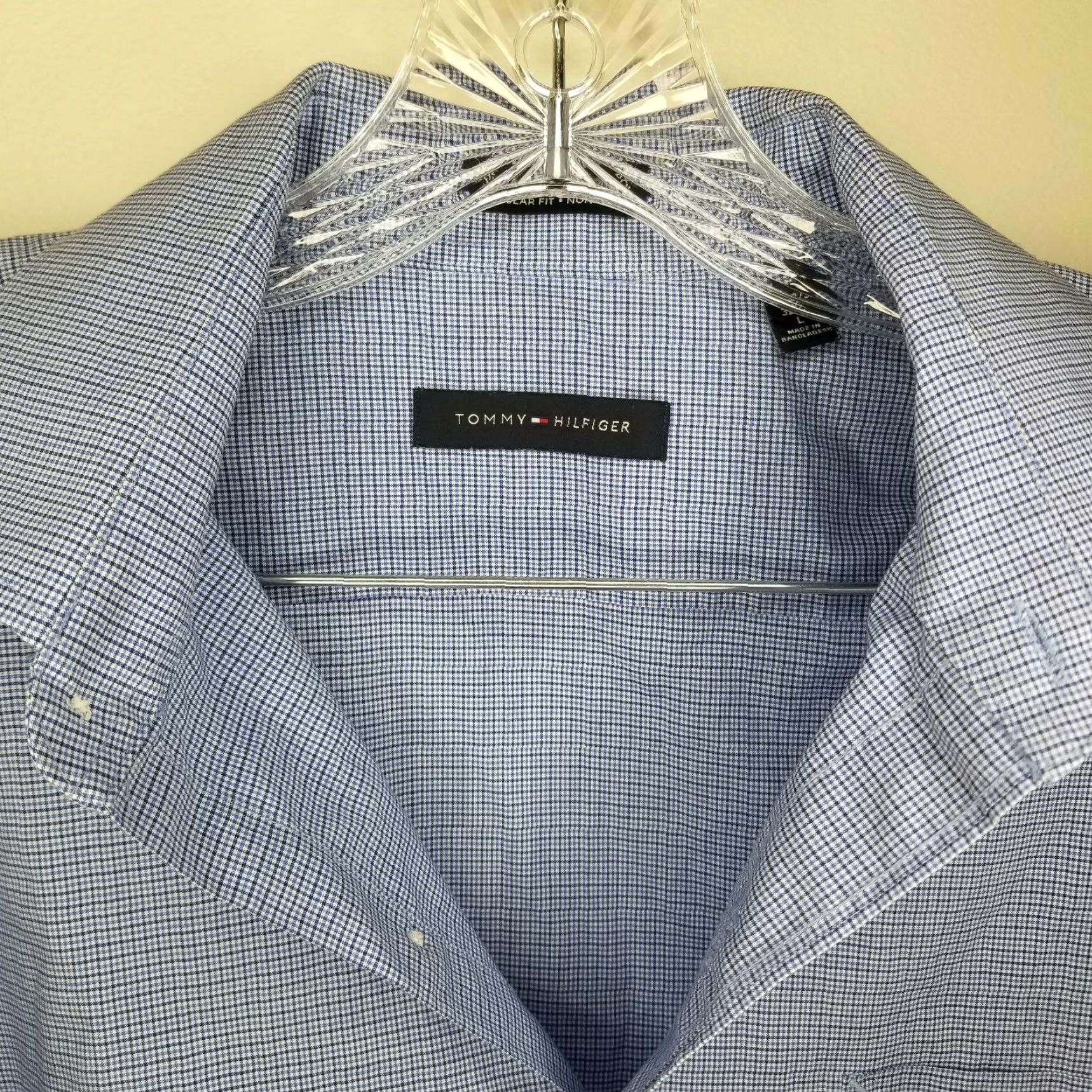 Tommy Hilfiger VINTAGE? No, not vintage. Use: Tommy Hilfiger Shirt Men Long Sleeve Button-Up Size L Blue Regular Fit Size US L / EU 52-54 / 3 - 3 Thumbnail