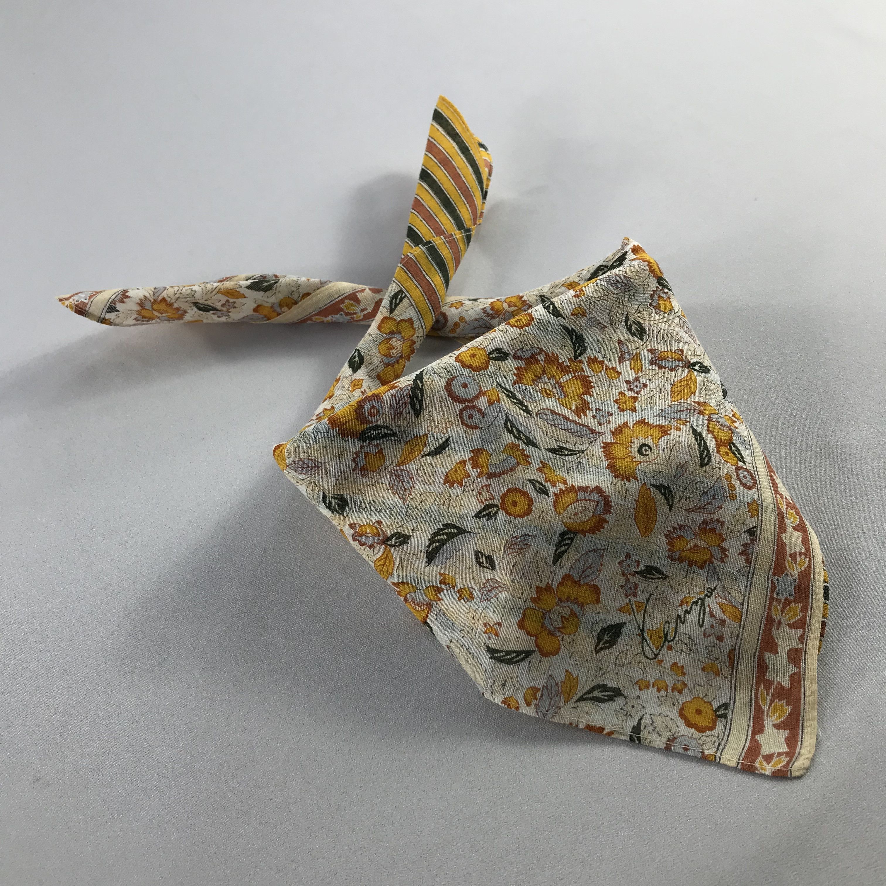 Kenzo Kenzo Handkerchief / Bandana / Neckerchief C652 Size ONE SIZE - 2 Thumbnail