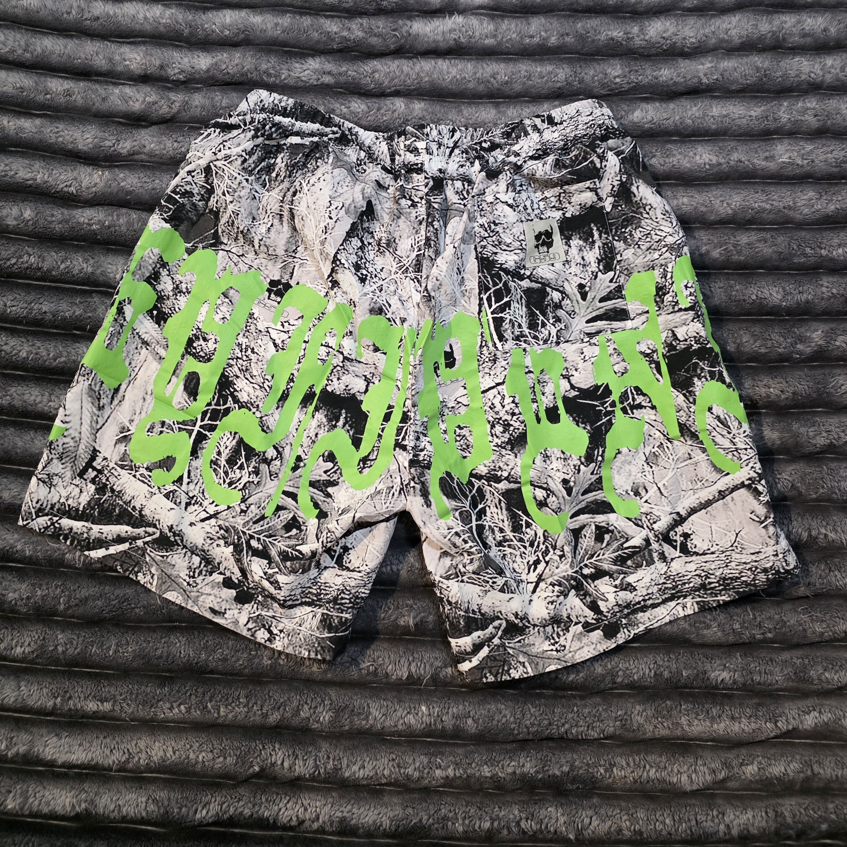 G59 Records GREYDAY Camo Shorts Med x G59 Records Size US 32 / EU 48 - 2 Thumbnail