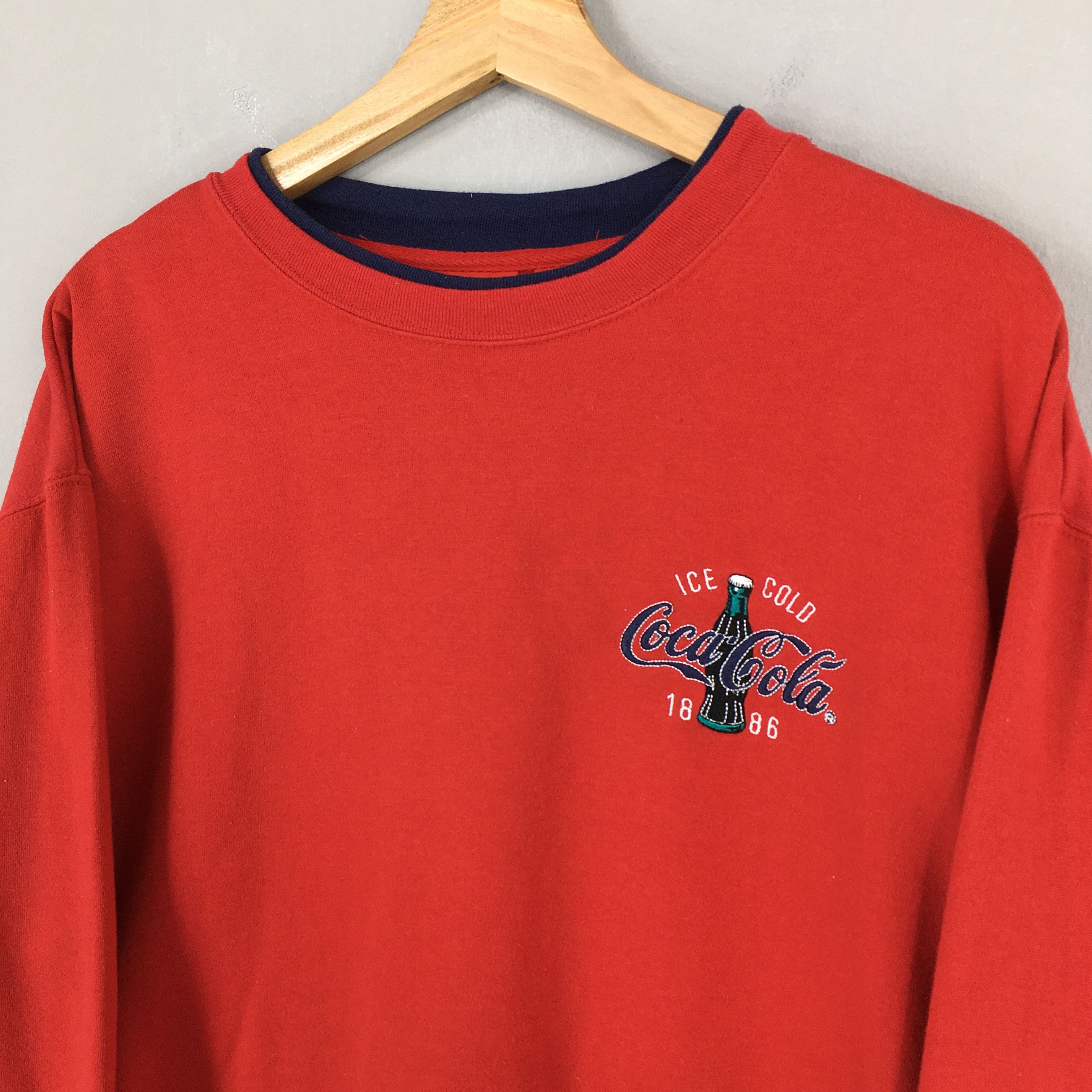 Coca Cola Vintage Coca Cola Embroidered Sweatshirt Large Size US L / EU 52-54 / 3 - 3 Thumbnail