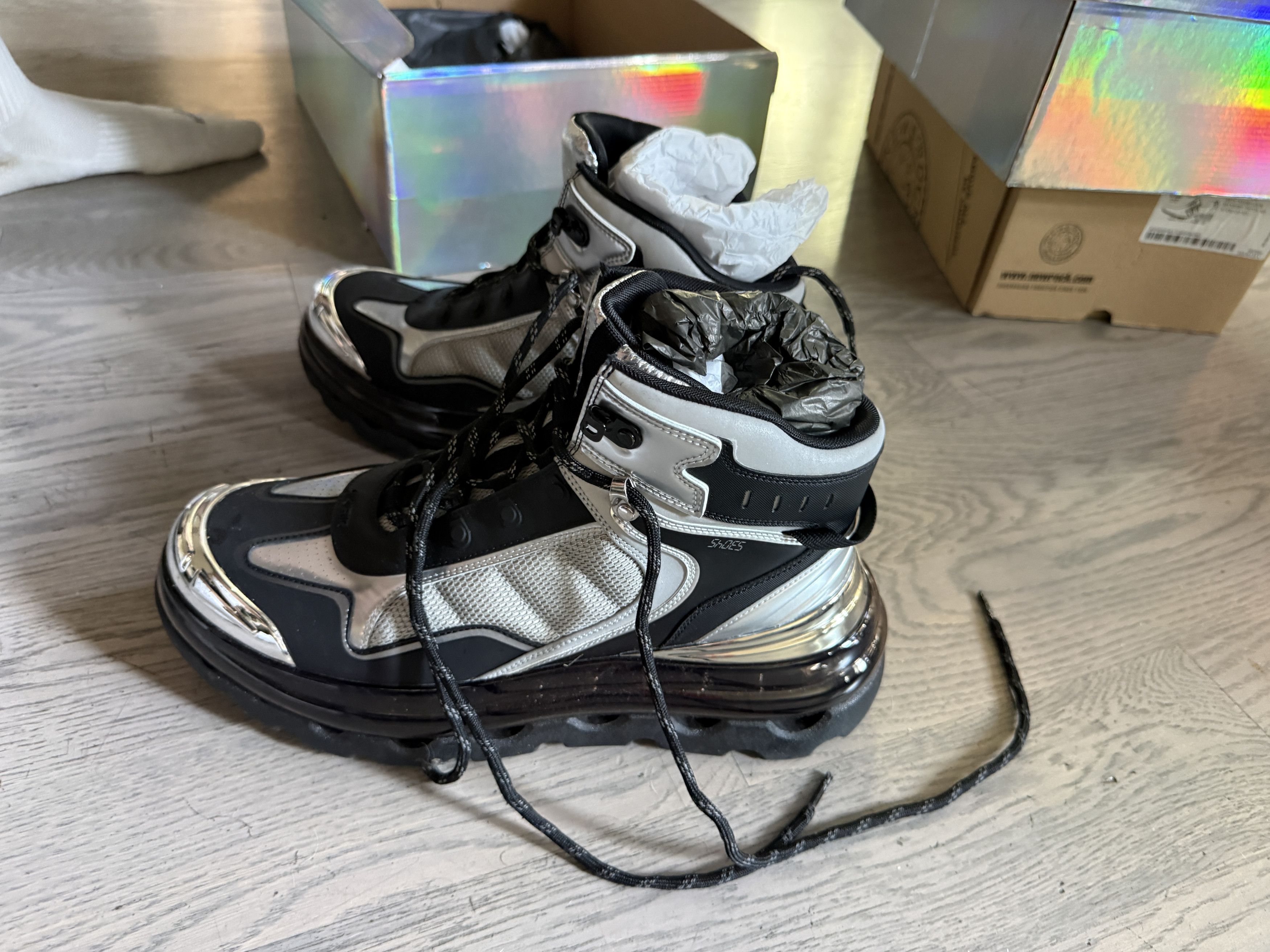 Other shoes53045 space boots Size US 11 / EU 44 - 7 Thumbnail