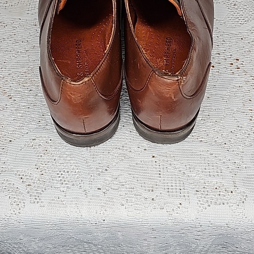 Wolf & Shepherd Wolf & Shepherd brown leather cap toe Oxford dress shoes 8 Size US 8 / EU 41 - 5 Thumbnail