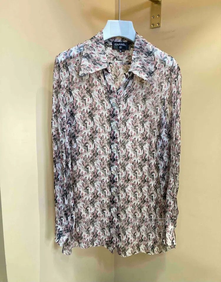 Chanel Chanel 23a pink printed silk shirt Size XS / US 0-2 / IT 36-38 - 1 Thumbnail