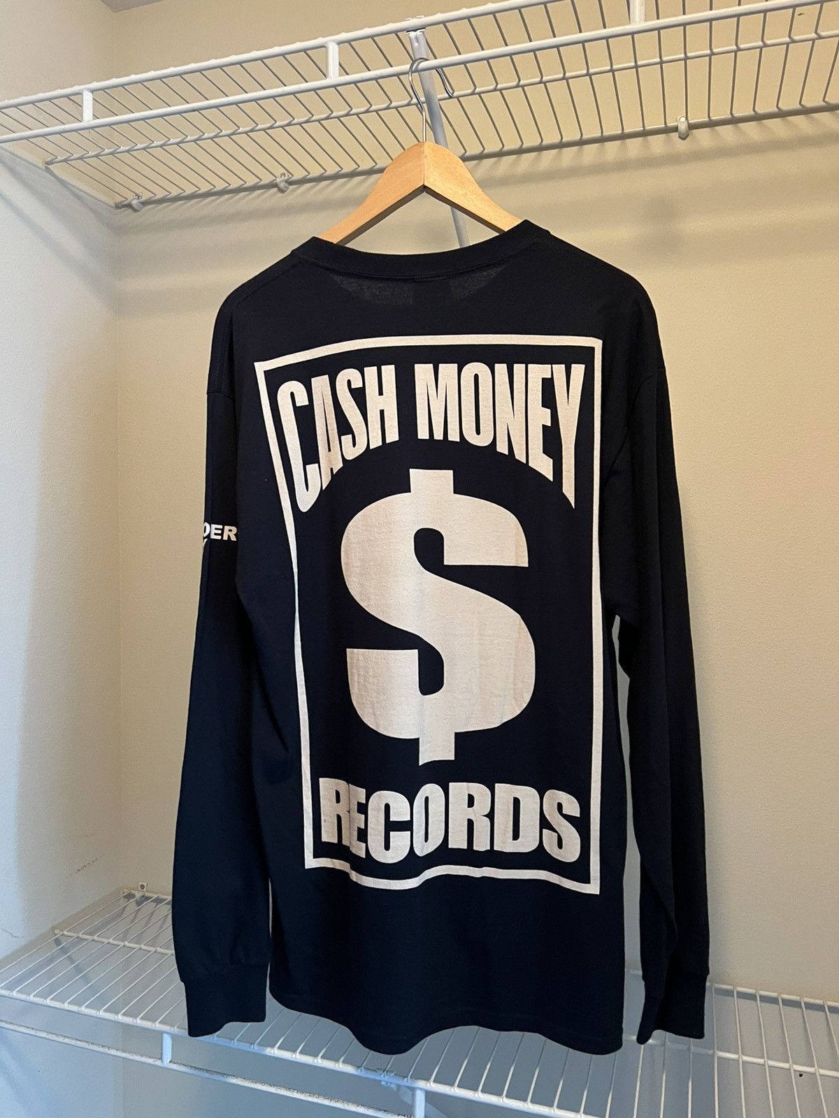 October's Very Own Drake October’s Very Own Cash Money Records 2013 Long Sleeve Size US L / EU 52-54 / 3 - 2 Thumbnail
