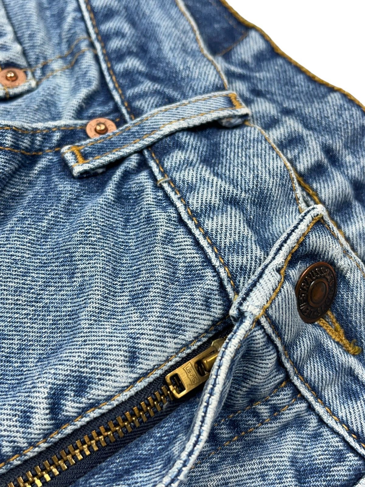 Levi's × Vintage Vintage 90s Levi’s 615 Washed Blue Denim Jeans 34x32 Size US 34 / EU 50 - 8 Thumbnail
