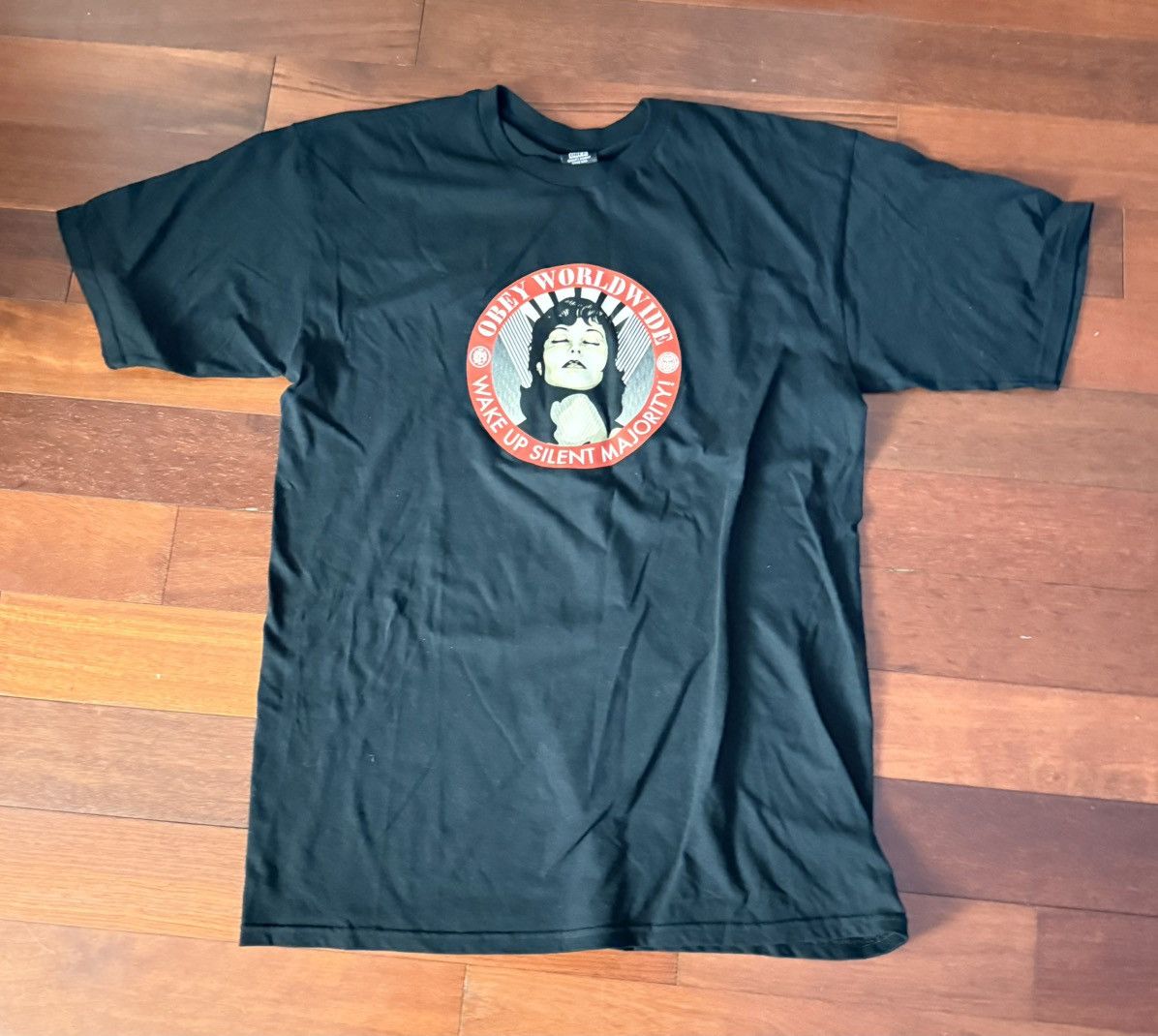 Obey Y2K OBEY Men's Graphic silent majority Short Sleeve Tee Size US L / EU 52-54 / 3 - 1 Thumbnail